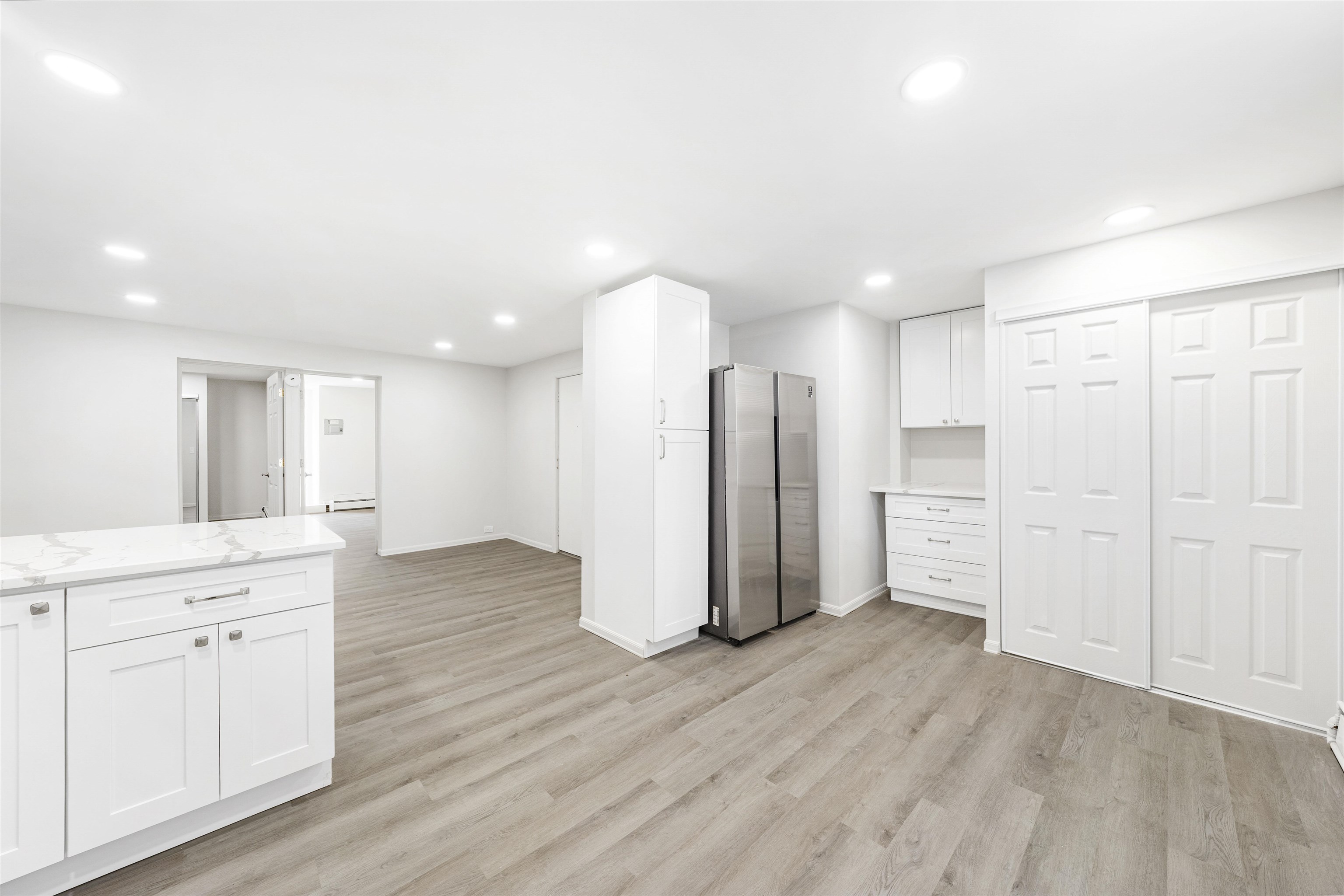 418 7TH ST - Photo 3