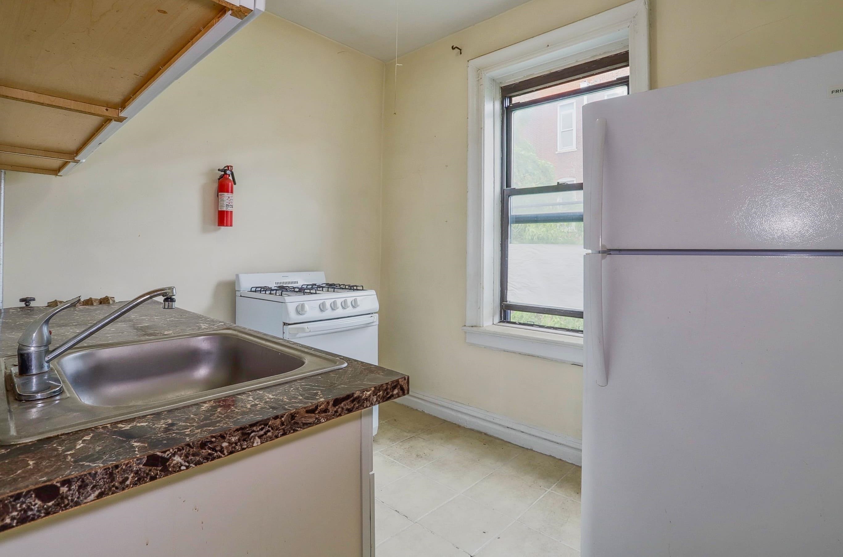 429 FAIRMOUNT AVE #305