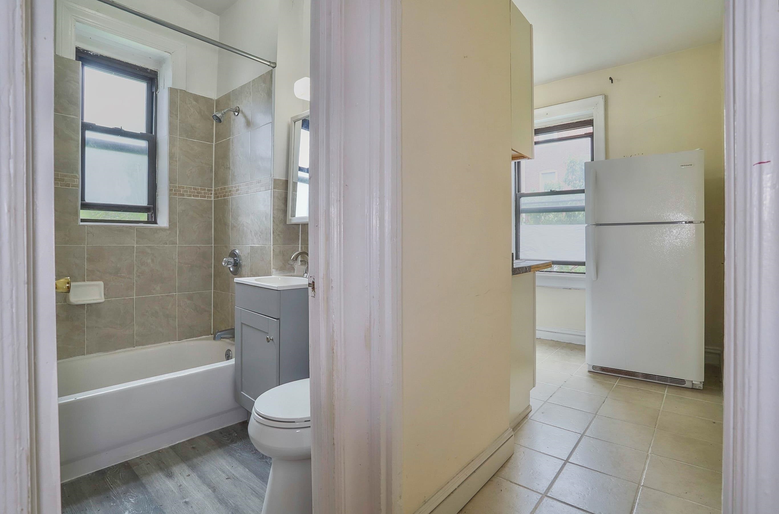 429 FAIRMOUNT AVE #305