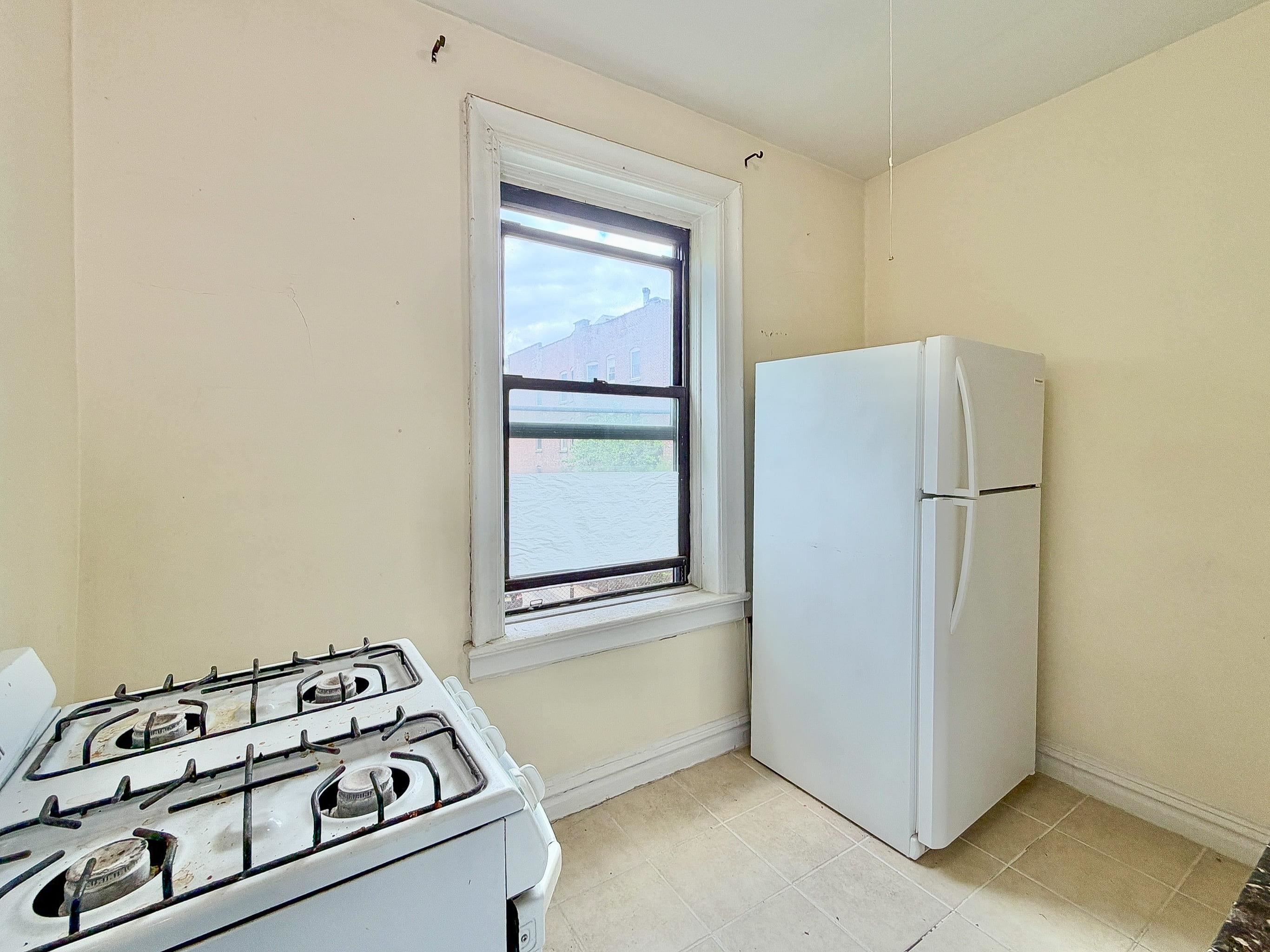 429 FAIRMOUNT AVE #305