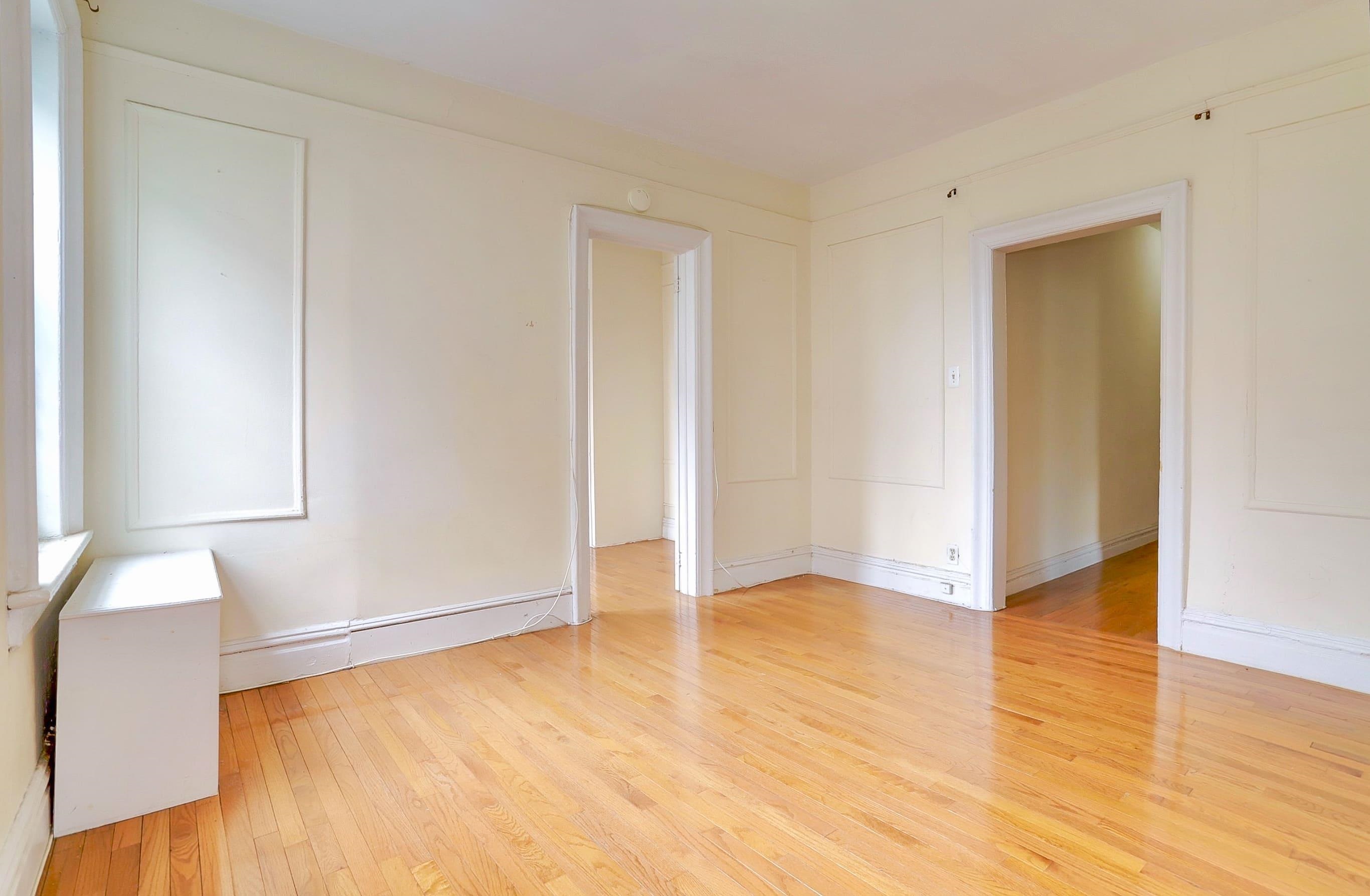 429 FAIRMOUNT AVE - Photo 4