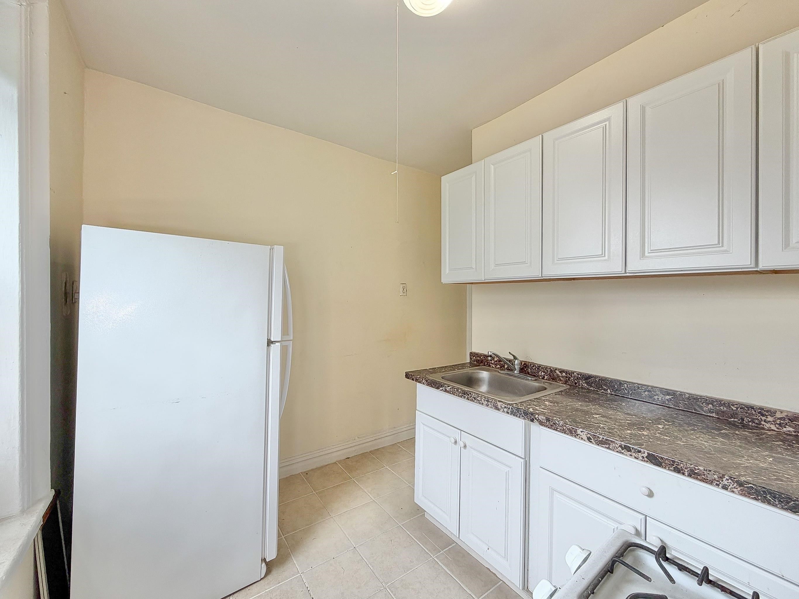 429 FAIRMOUNT AVE #305
