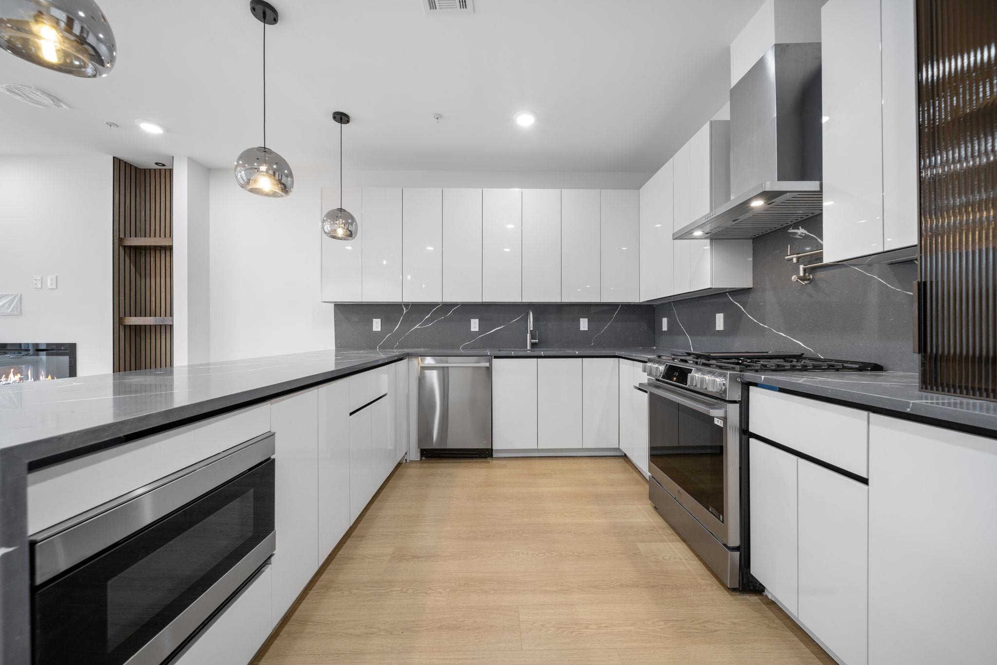 3447 JOHN F KENNEDY BLVD #2