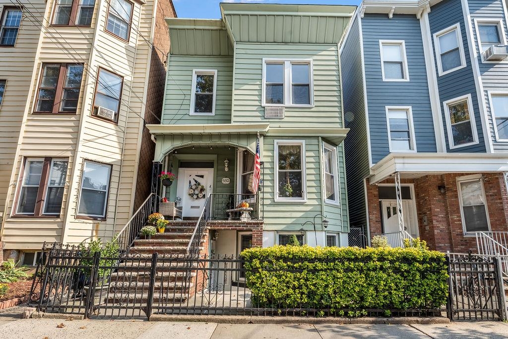 532 PALISADE AVE - Photo 3