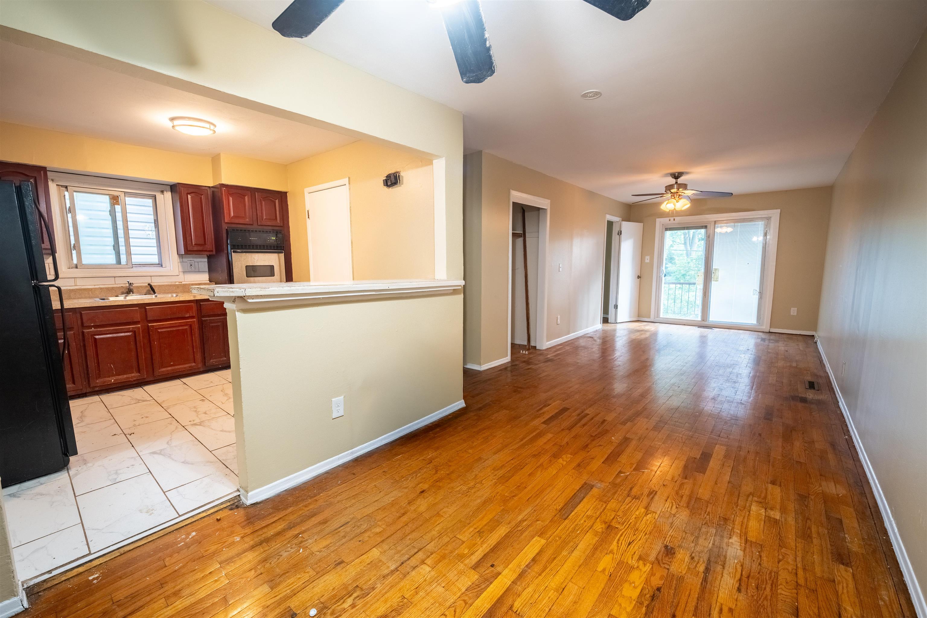 6 BAYSIDE PARK DR