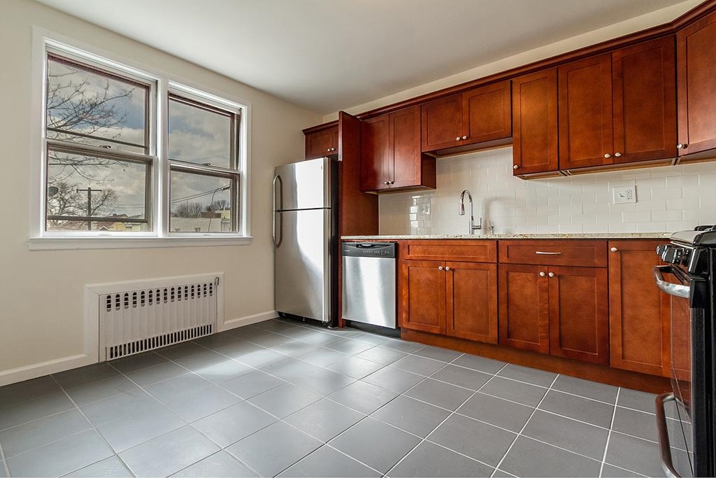 22 WEST 48TH ST - Photo 4