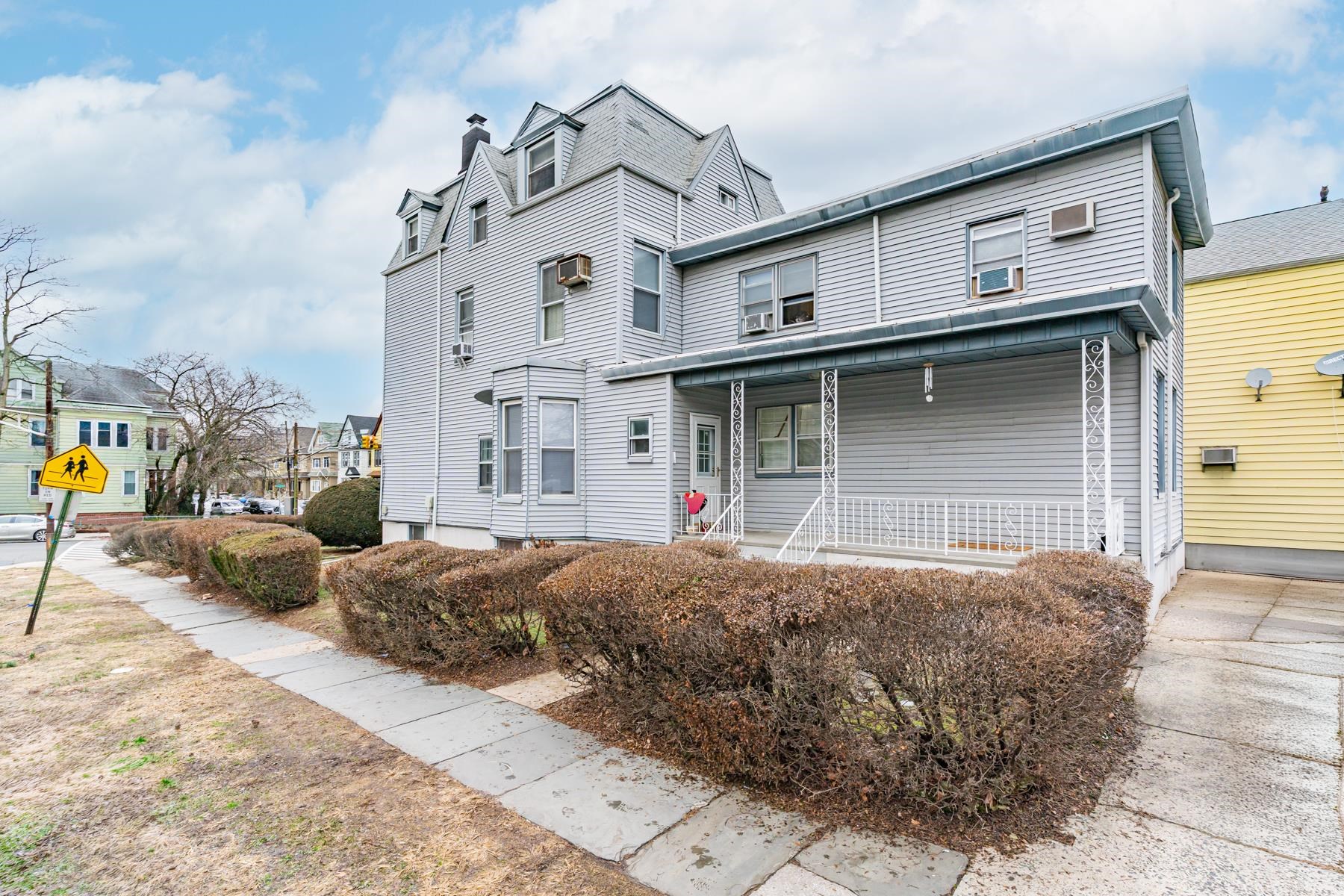 742 AVENUE A - Photo 4