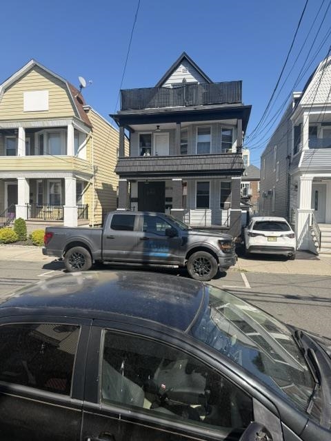 8615 3RD AVE - Photo 1