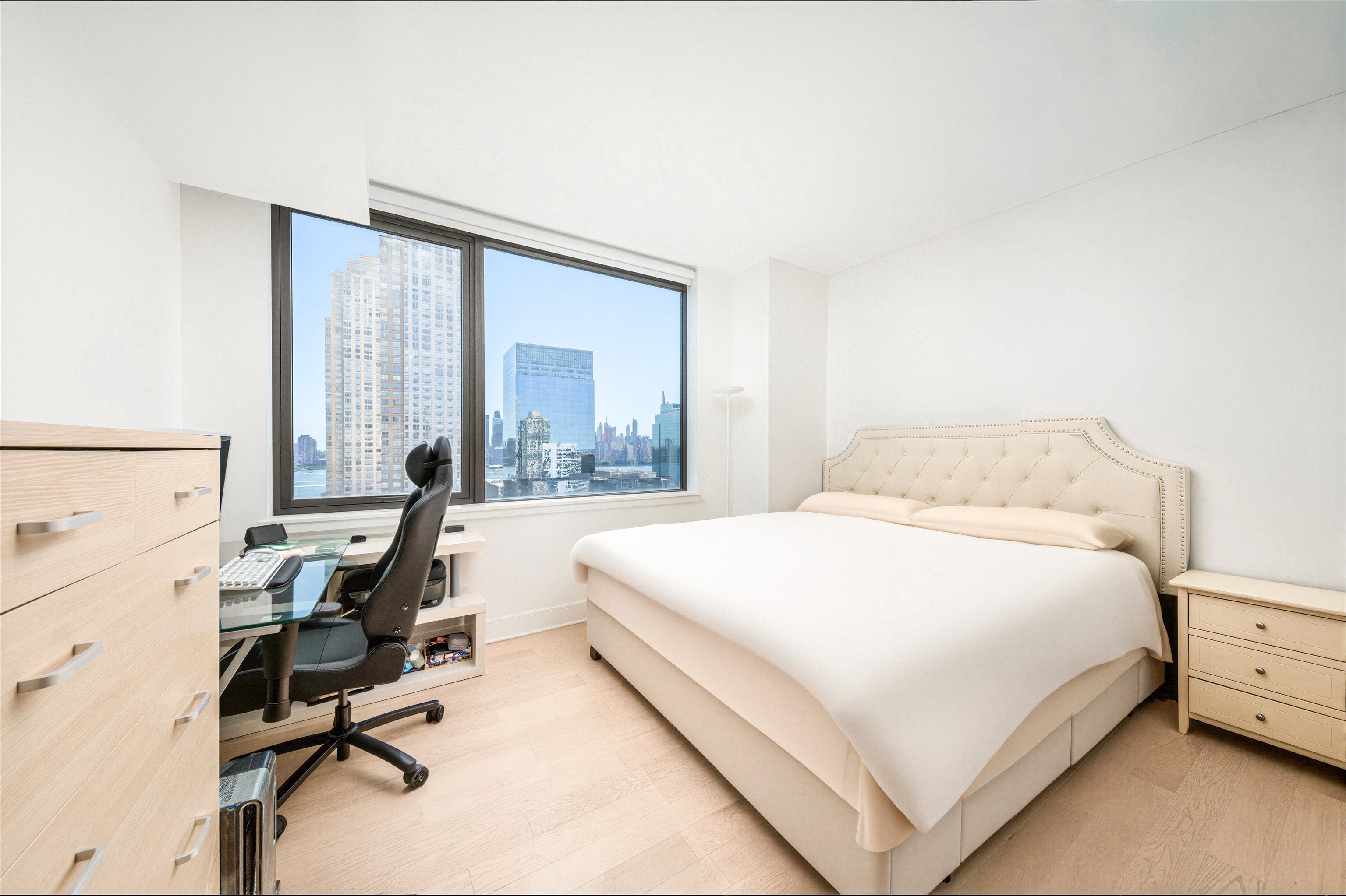 10 PROVOST ST - Photo 2