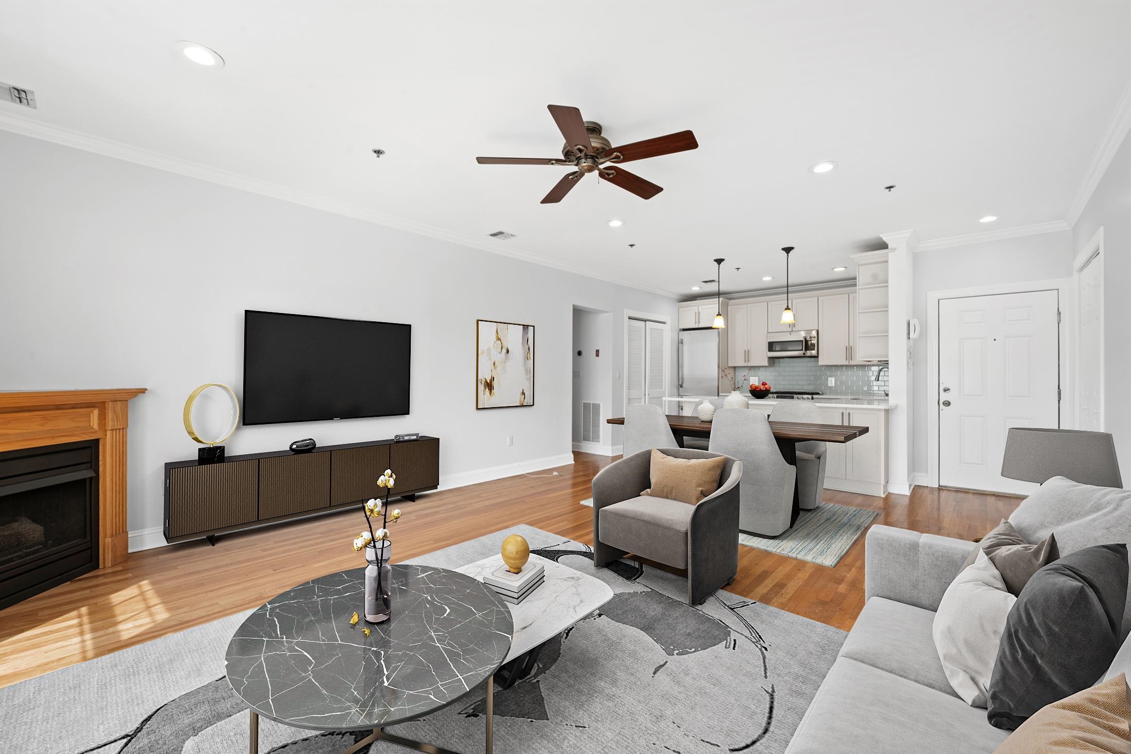 82 CLINTON ST - Photo 4