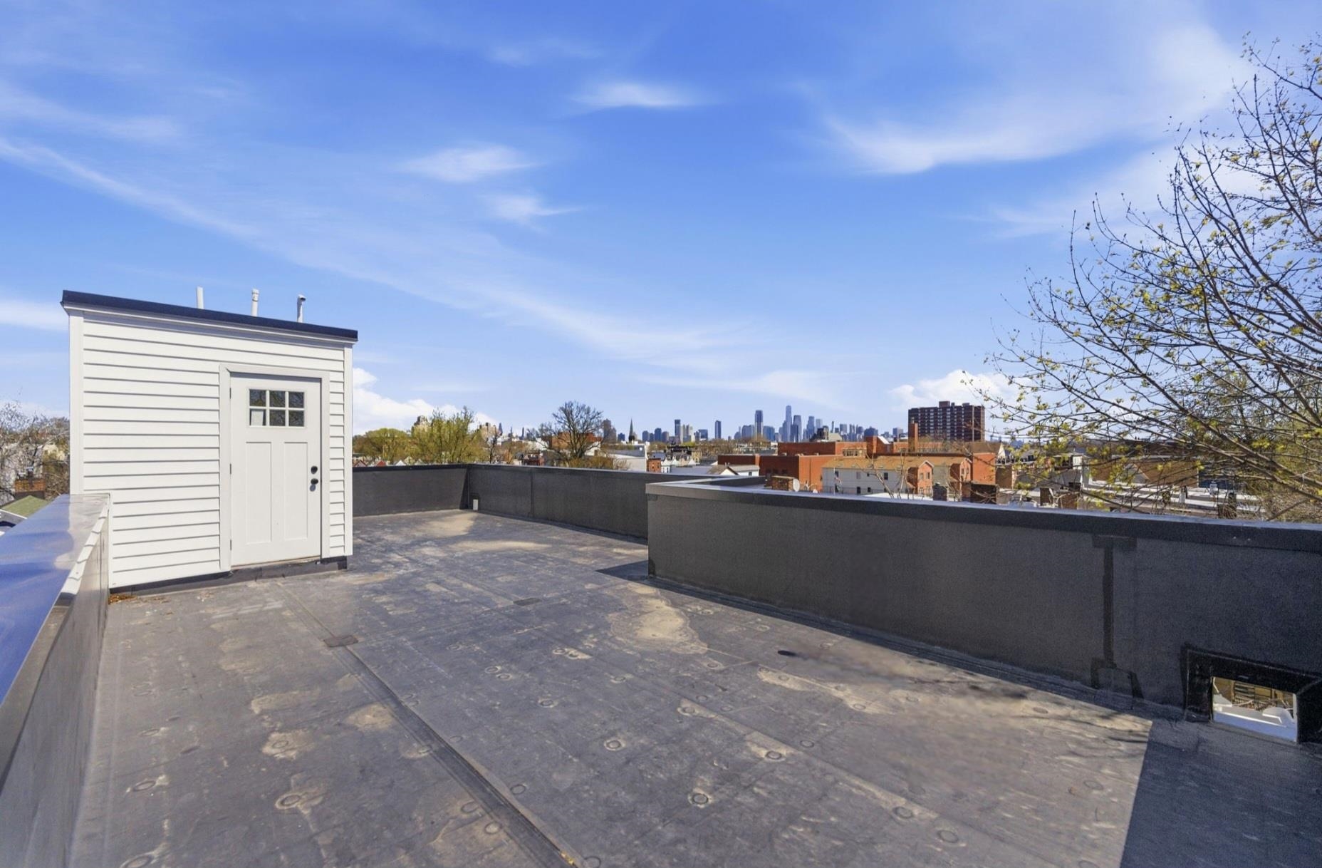 113.5 OAK ST #2