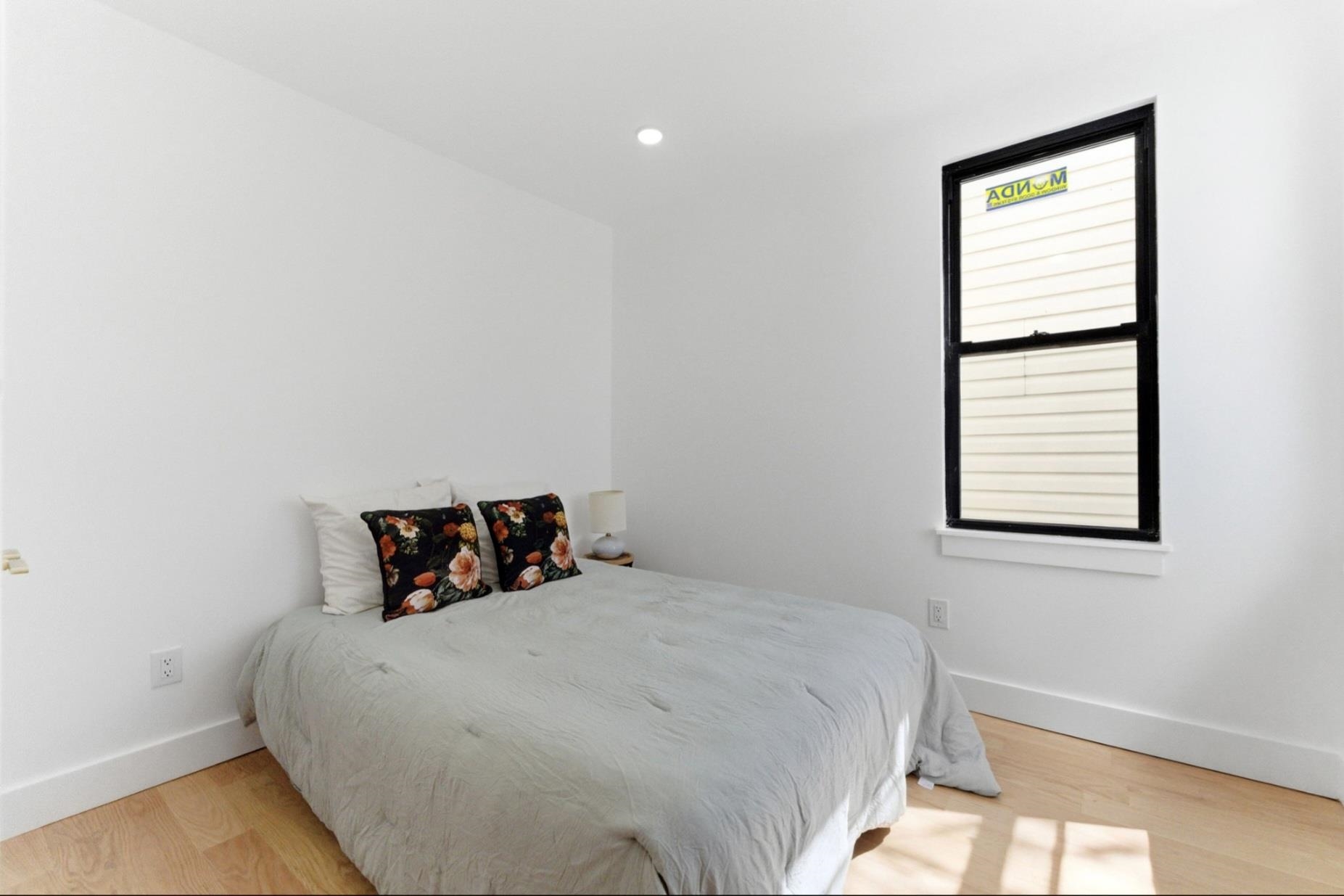 113.5 OAK ST #2