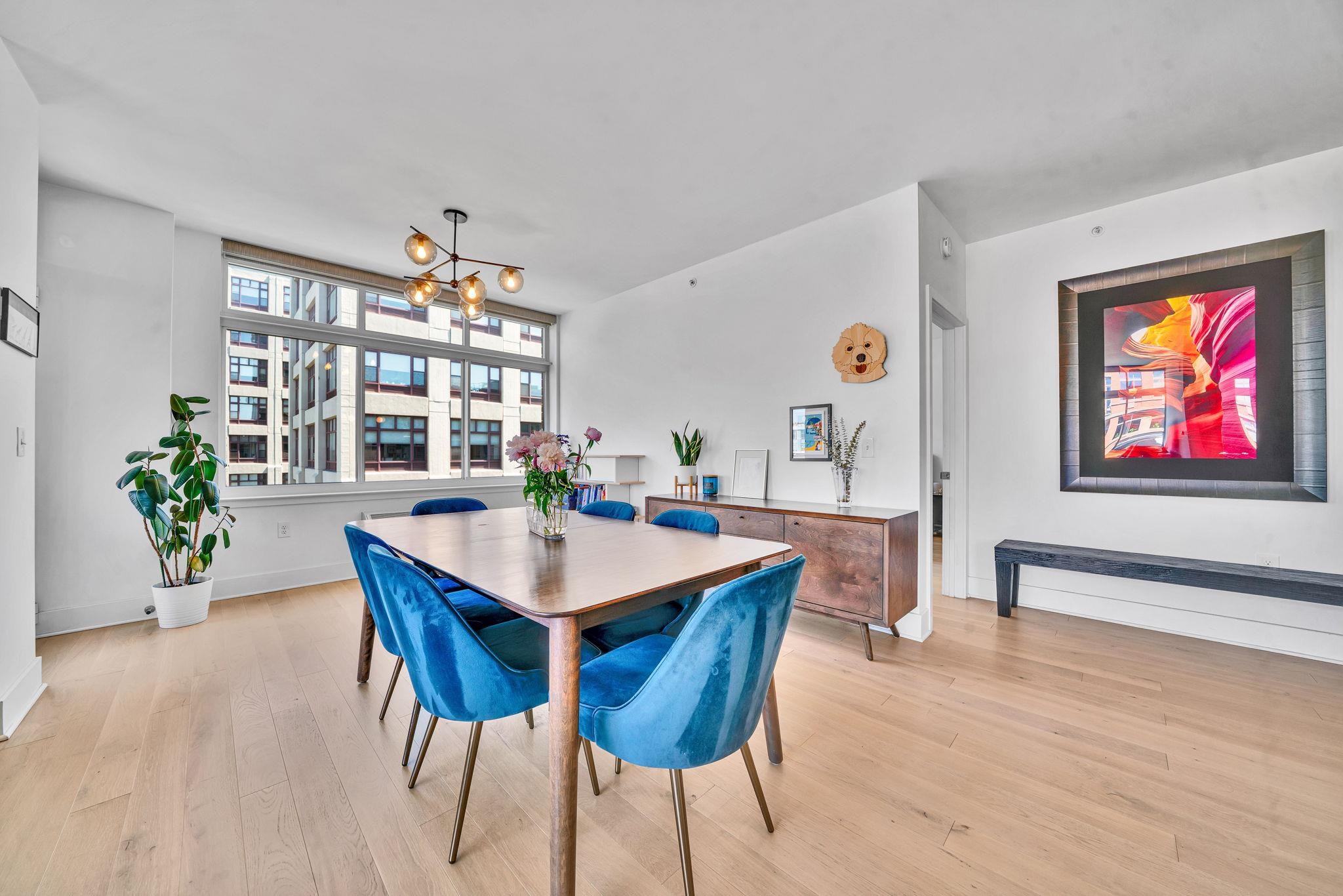 1400 HUDSON ST #1108