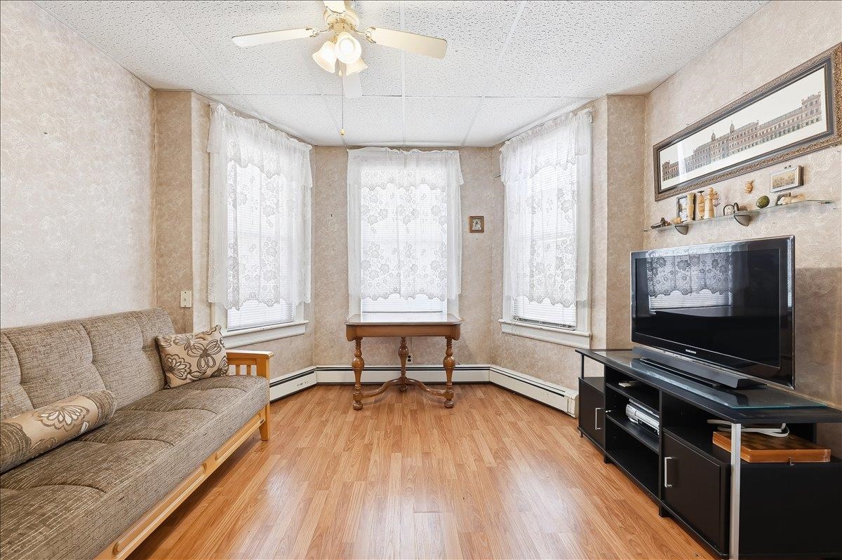 20 WEST 18TH ST - Photo 3
