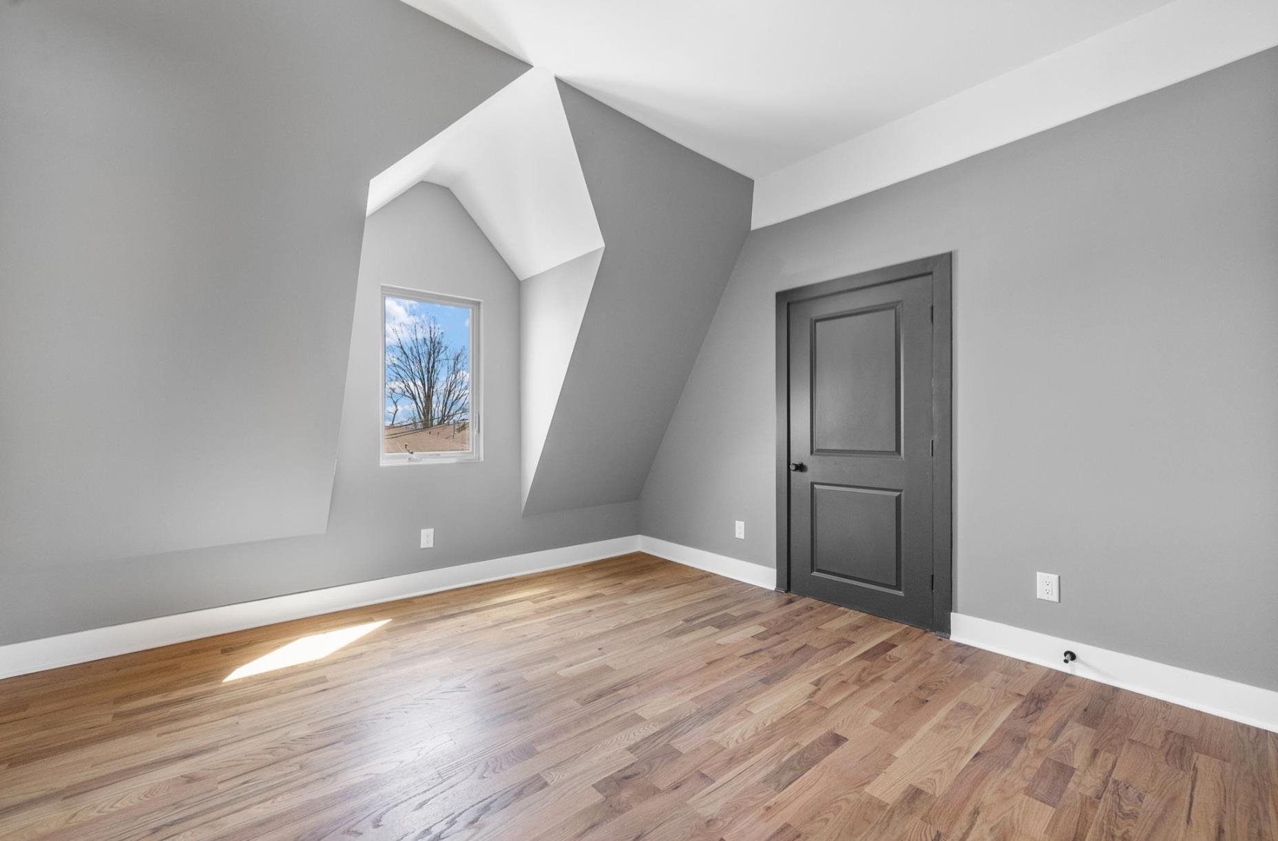 219 CLERK ST