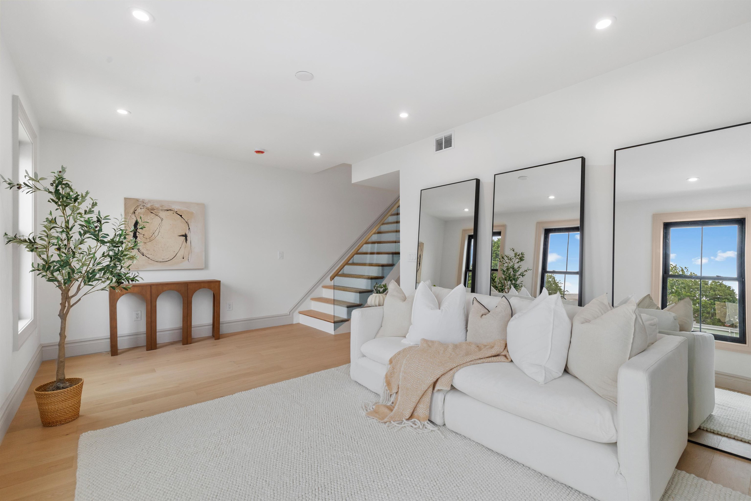 105 ATLANTIC ST #2