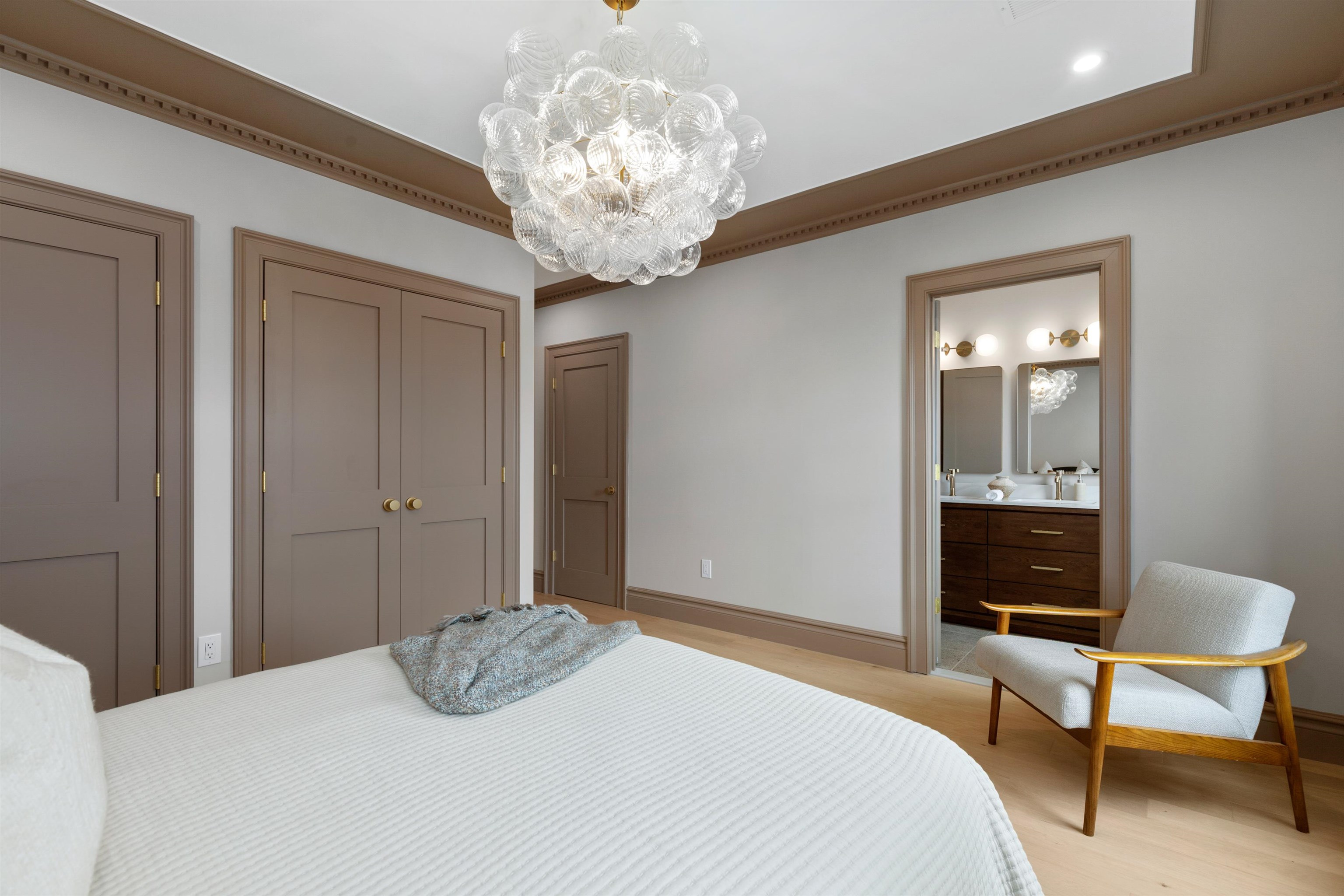 105 ATLANTIC ST #2