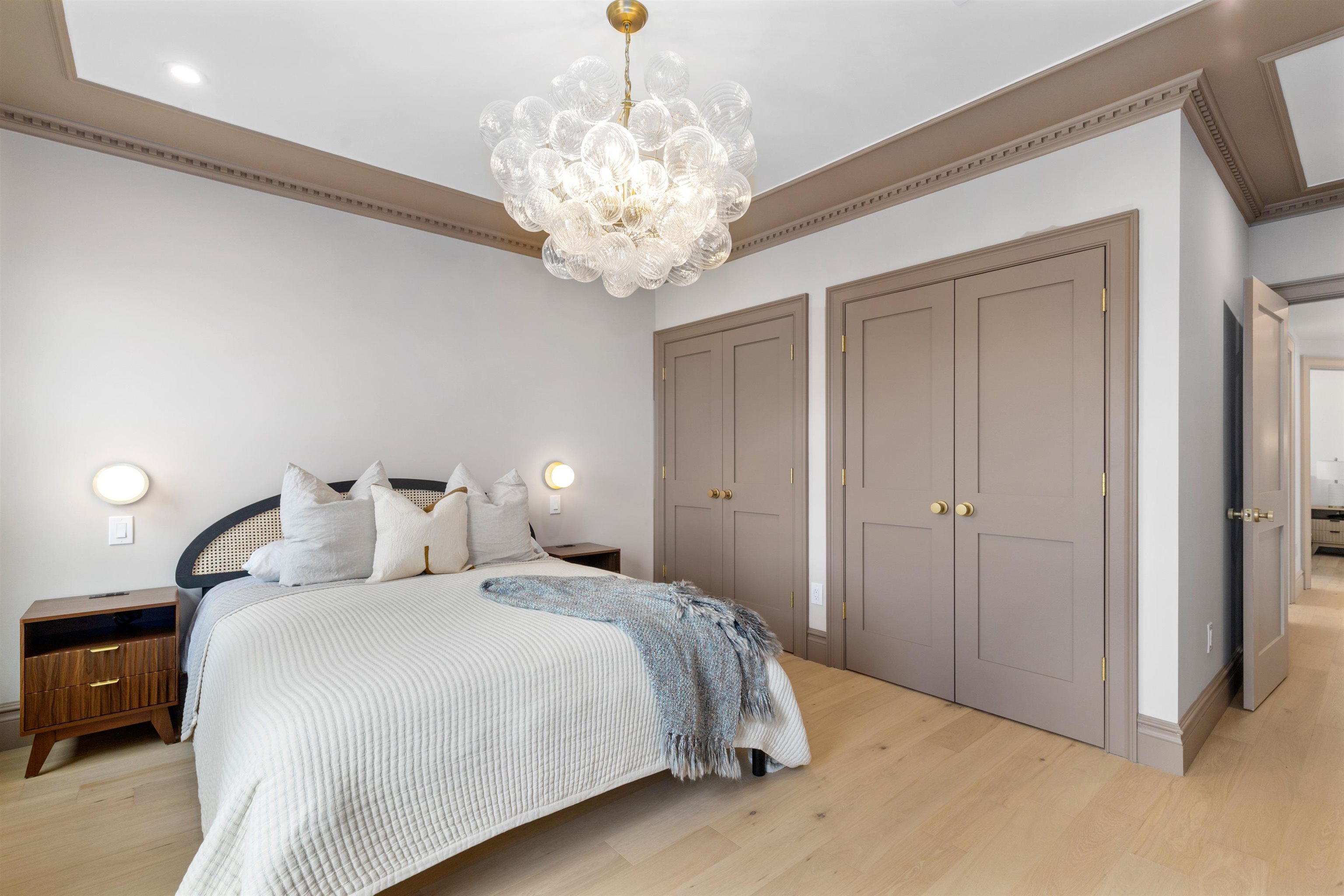 105 ATLANTIC ST #2