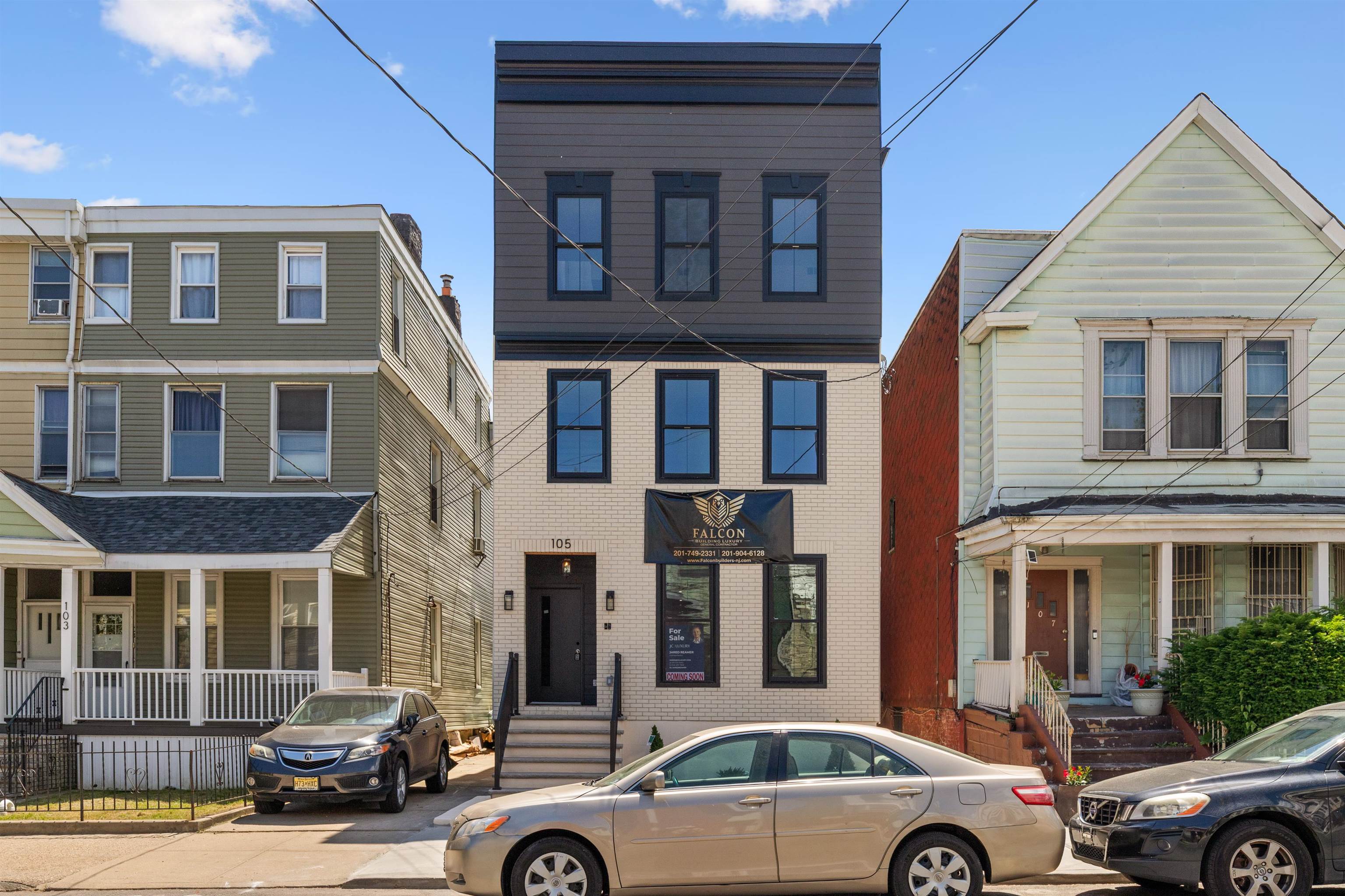 105 ATLANTIC ST #2