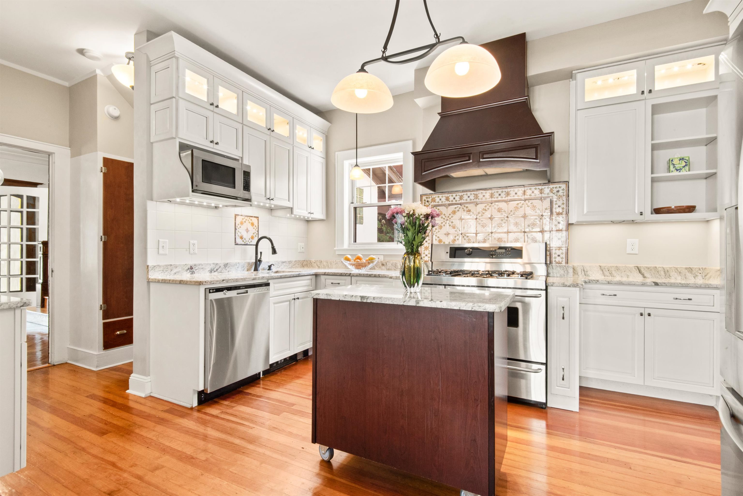 30 62ND ST
