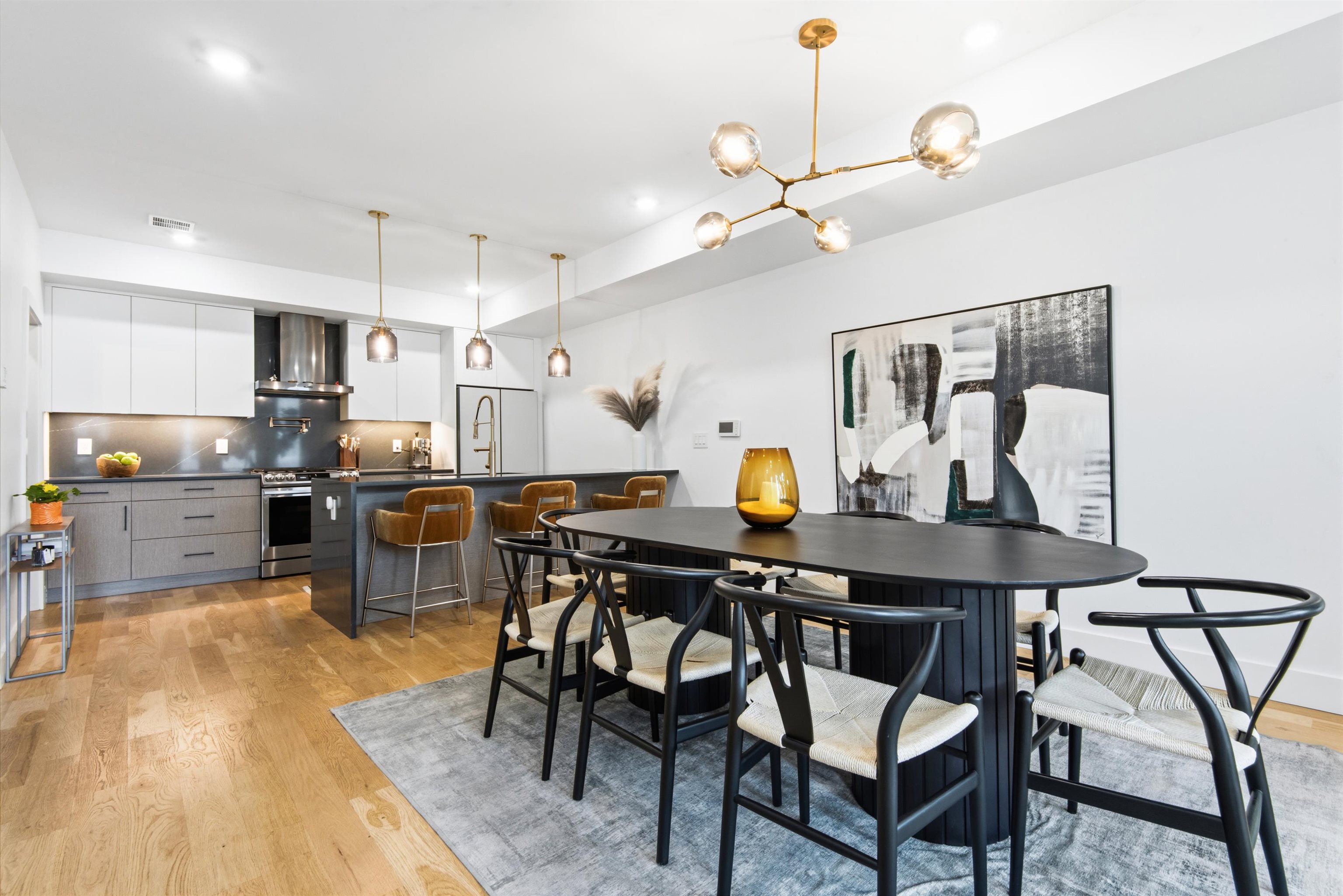 19 LEONARD ST #2