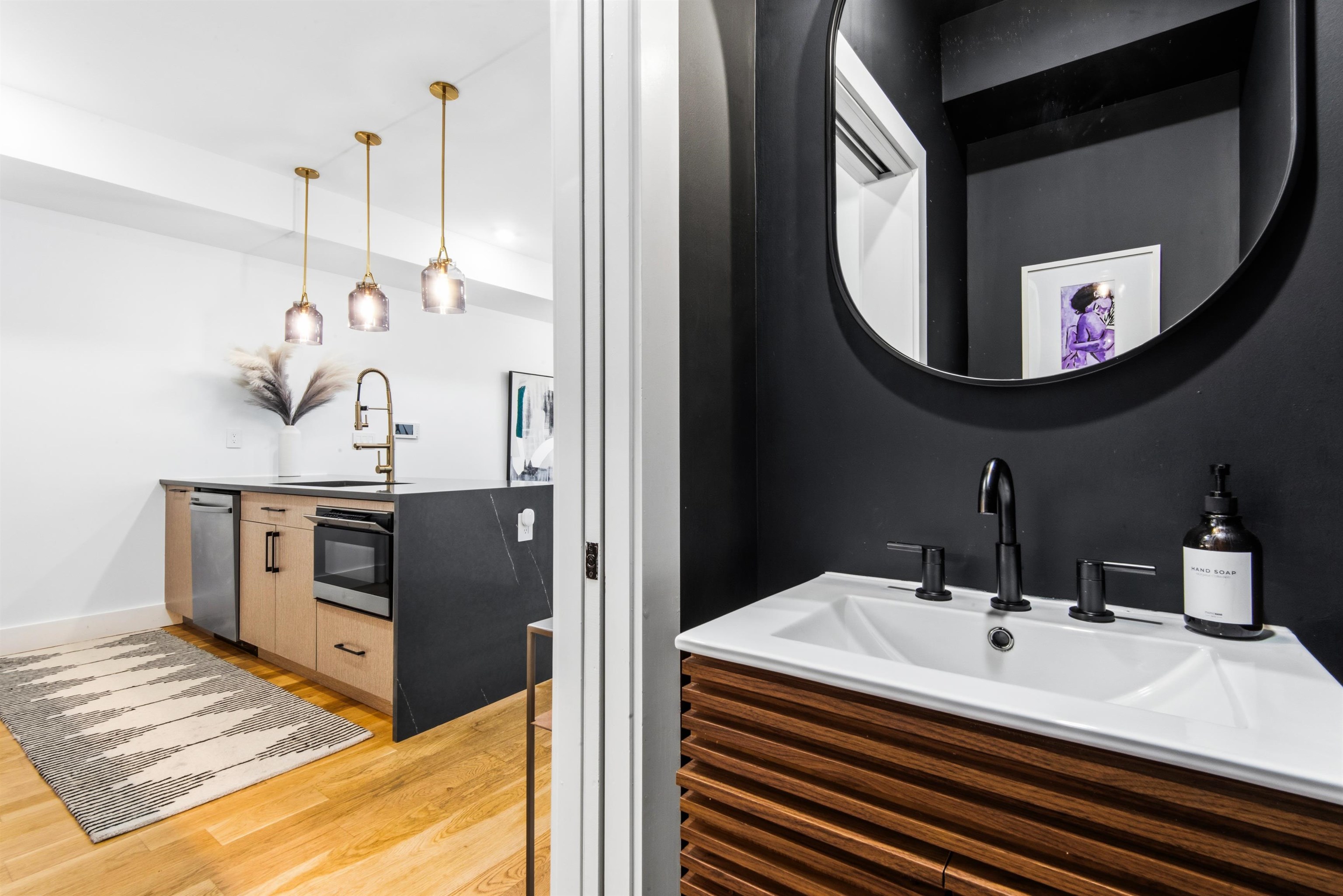 19 LEONARD ST #2