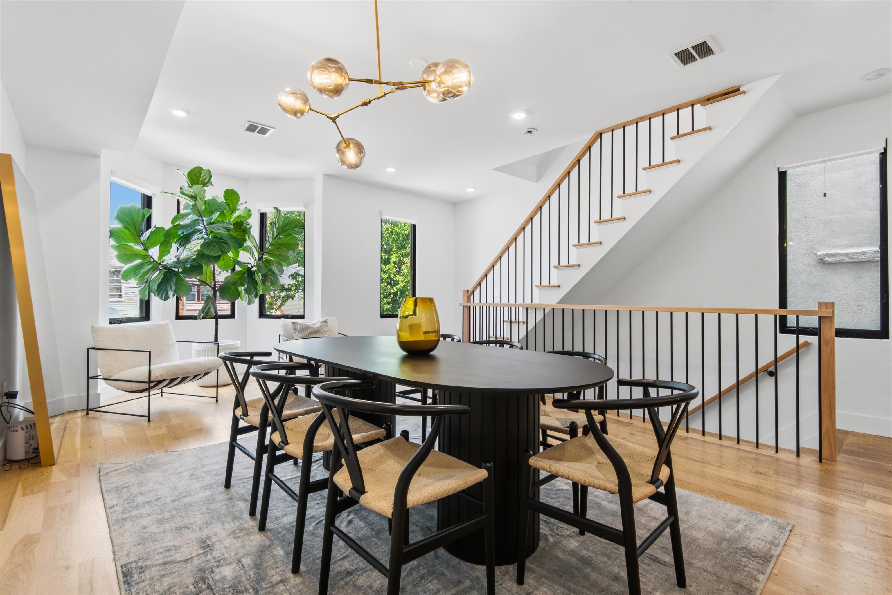 19 LEONARD ST #2