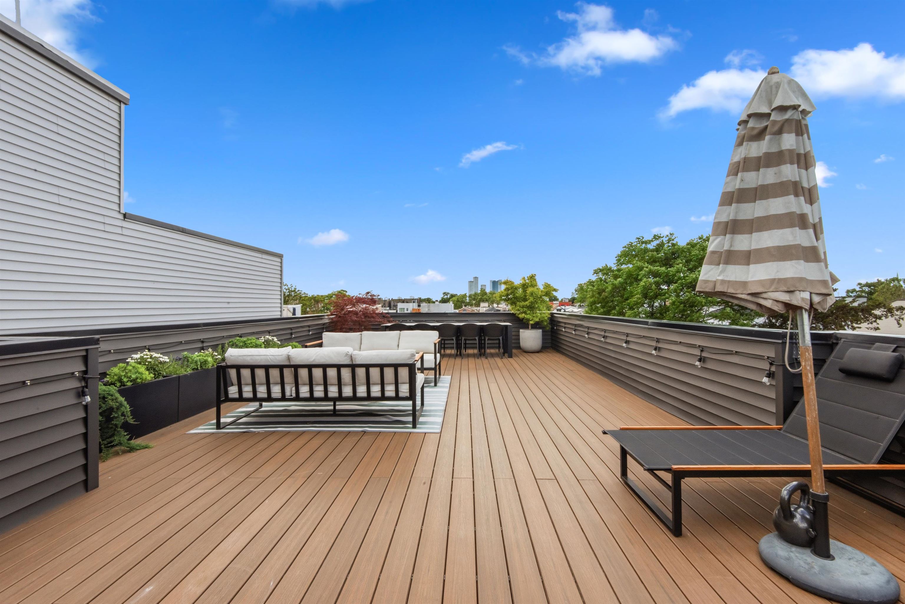 19 LEONARD ST - Photo 5
