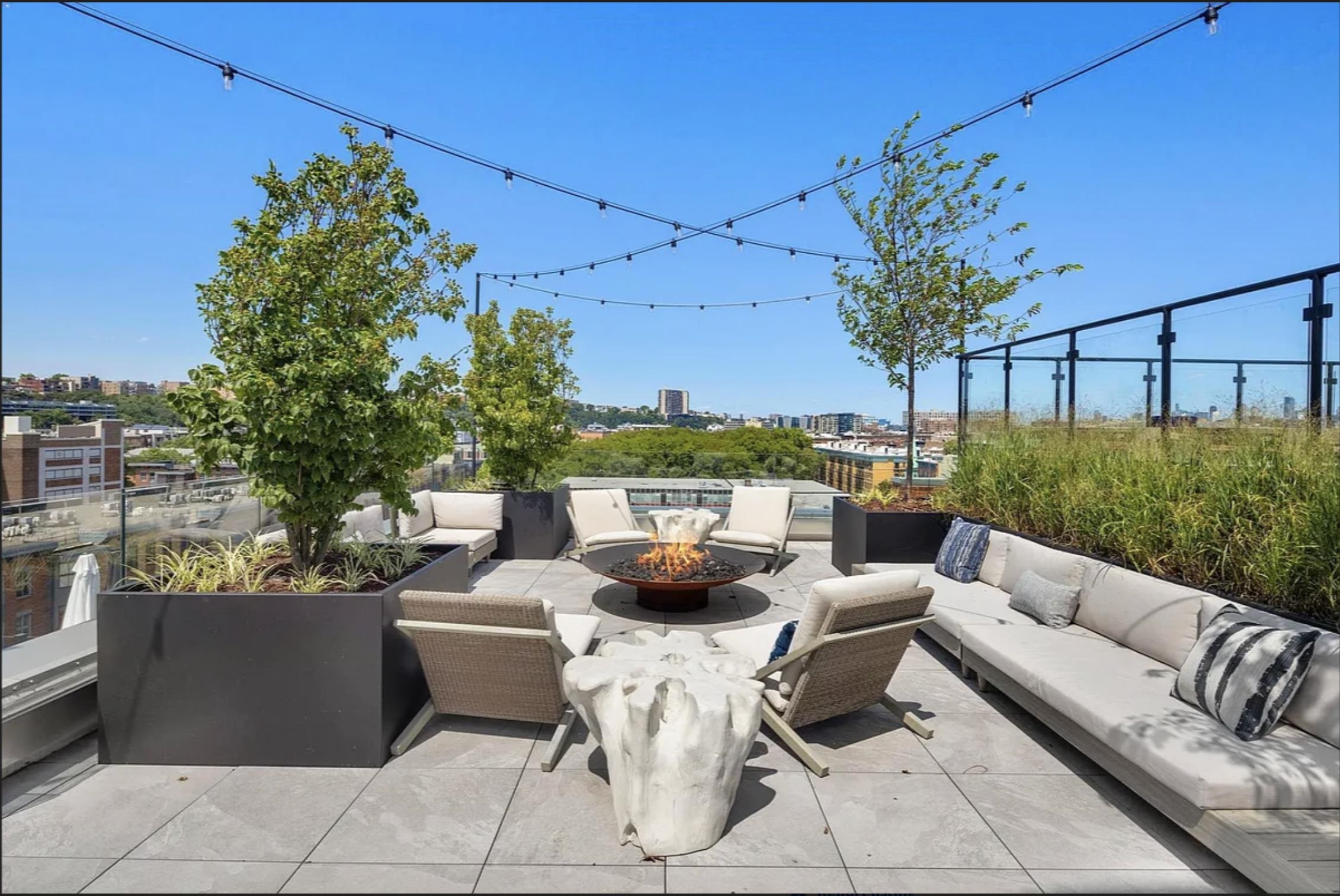 731 CLINTON ST #31