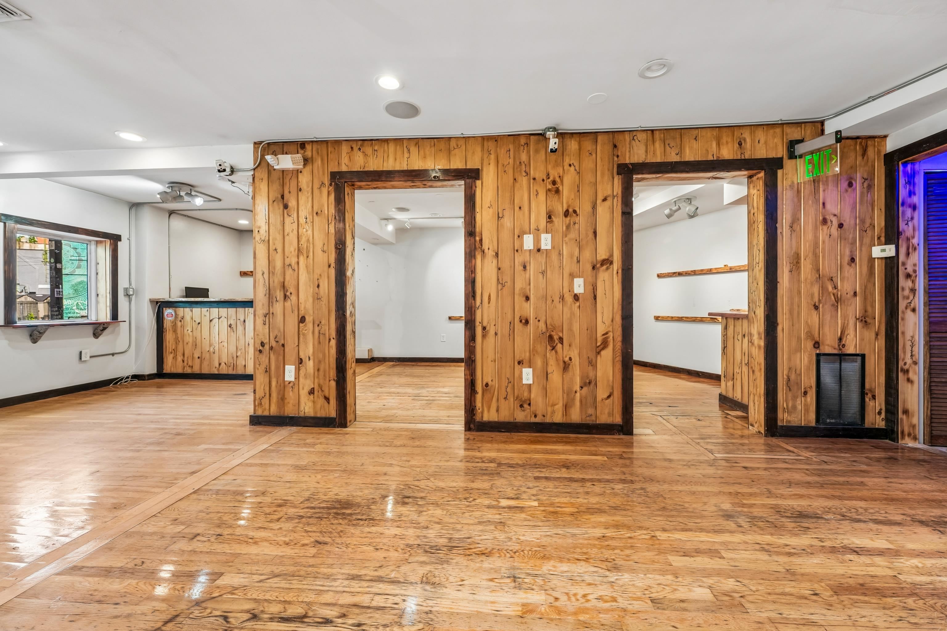 271 NEWARK AVE #1