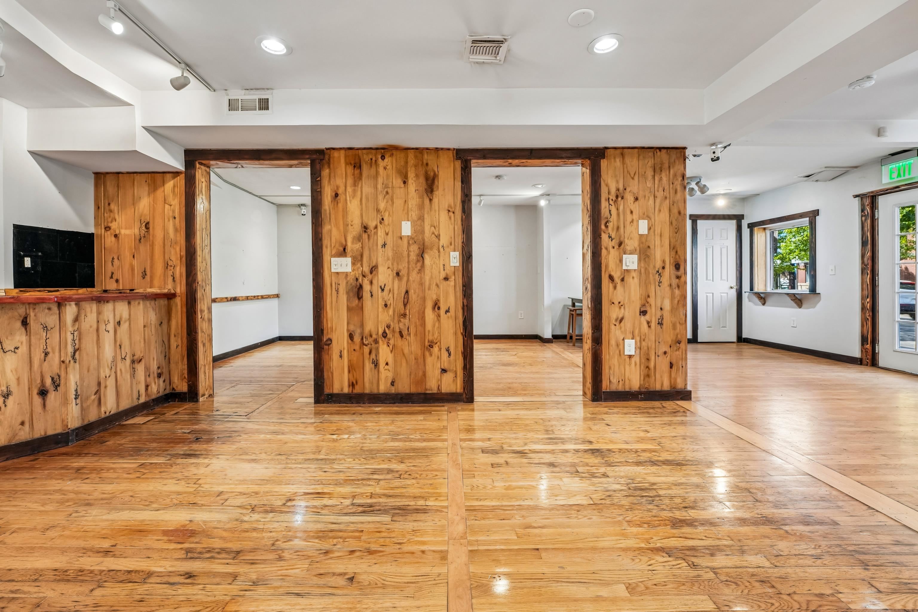 271 NEWARK AVE #1