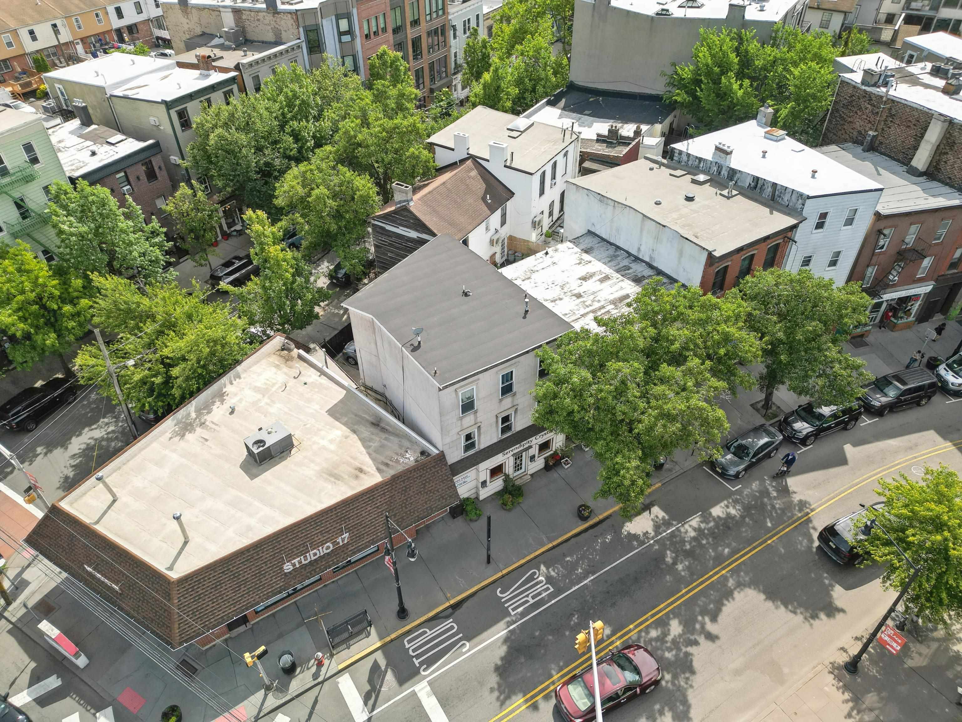 271 NEWARK AVE #1