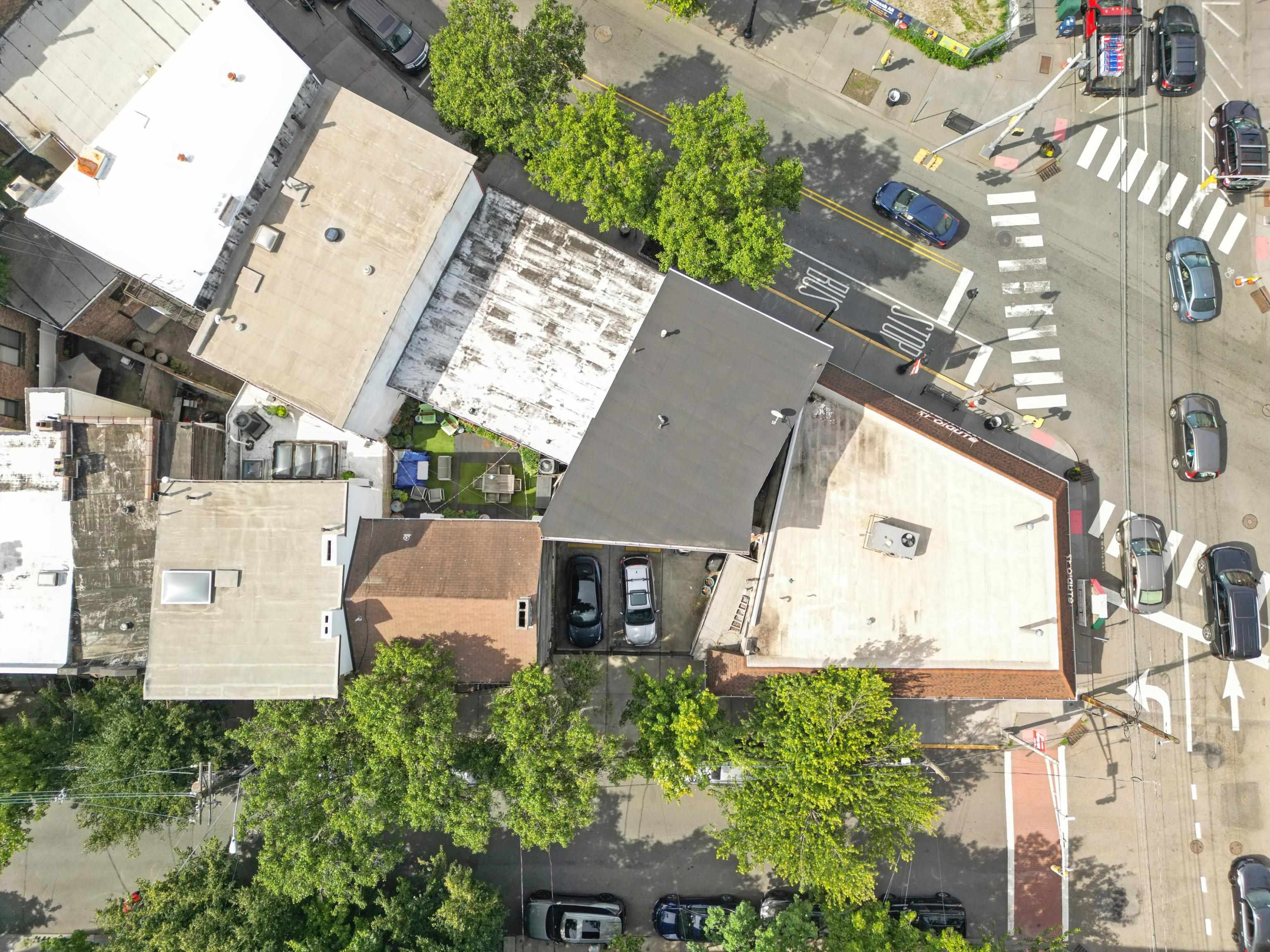 271 NEWARK AVE #1