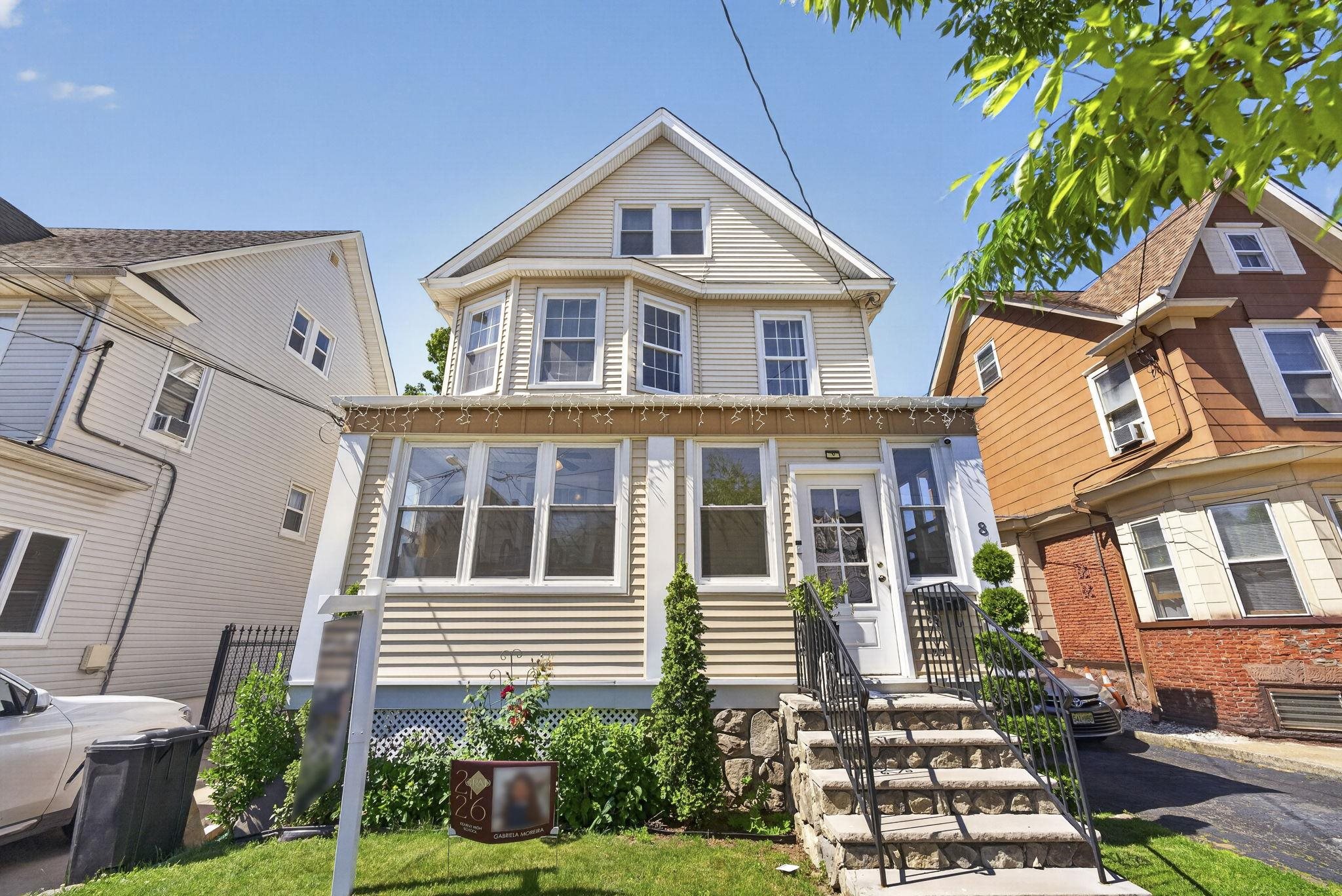 8 PROSPECT PL - Photo 2