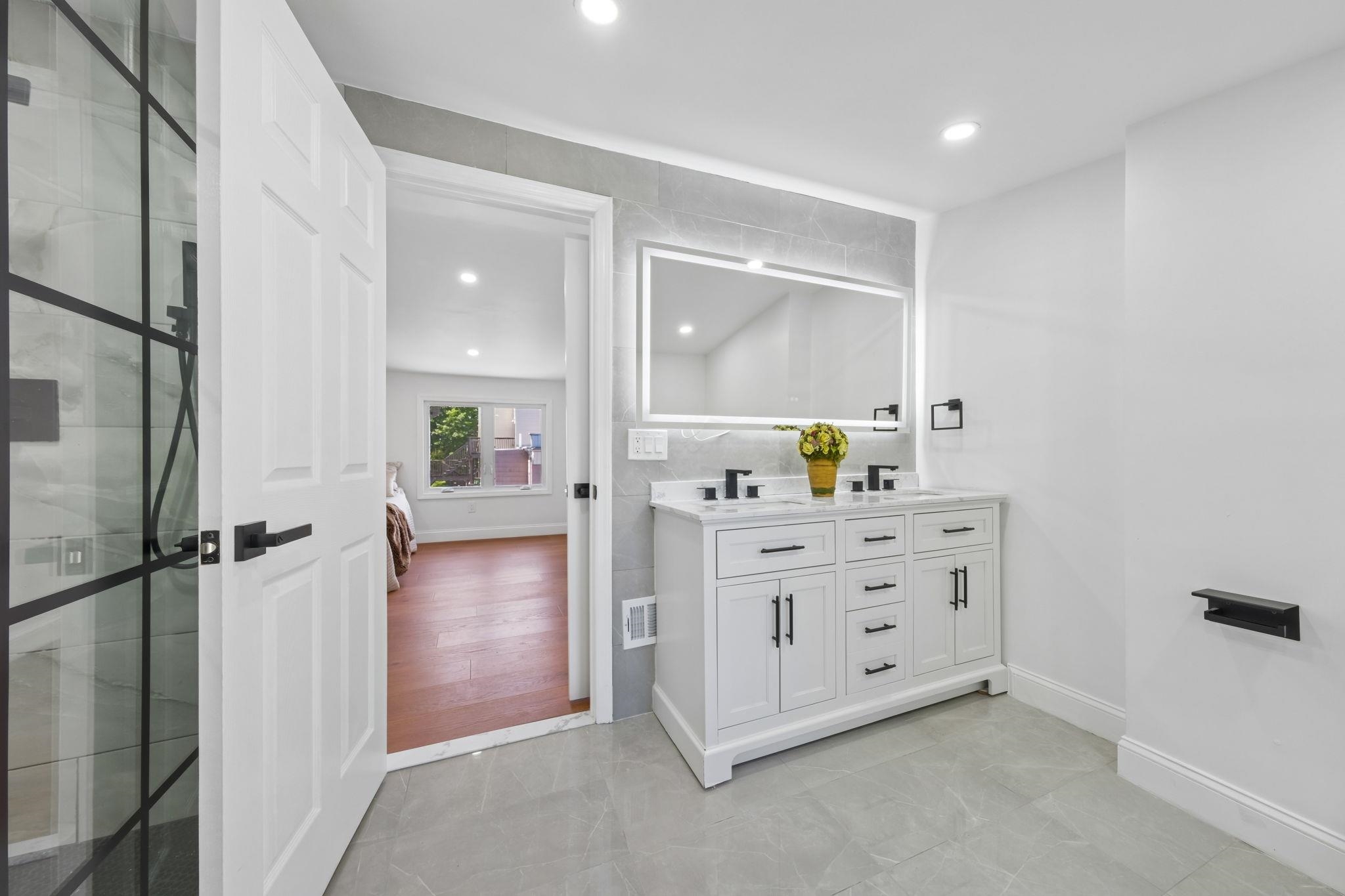 42 PASSAIC AVE - Photo 3