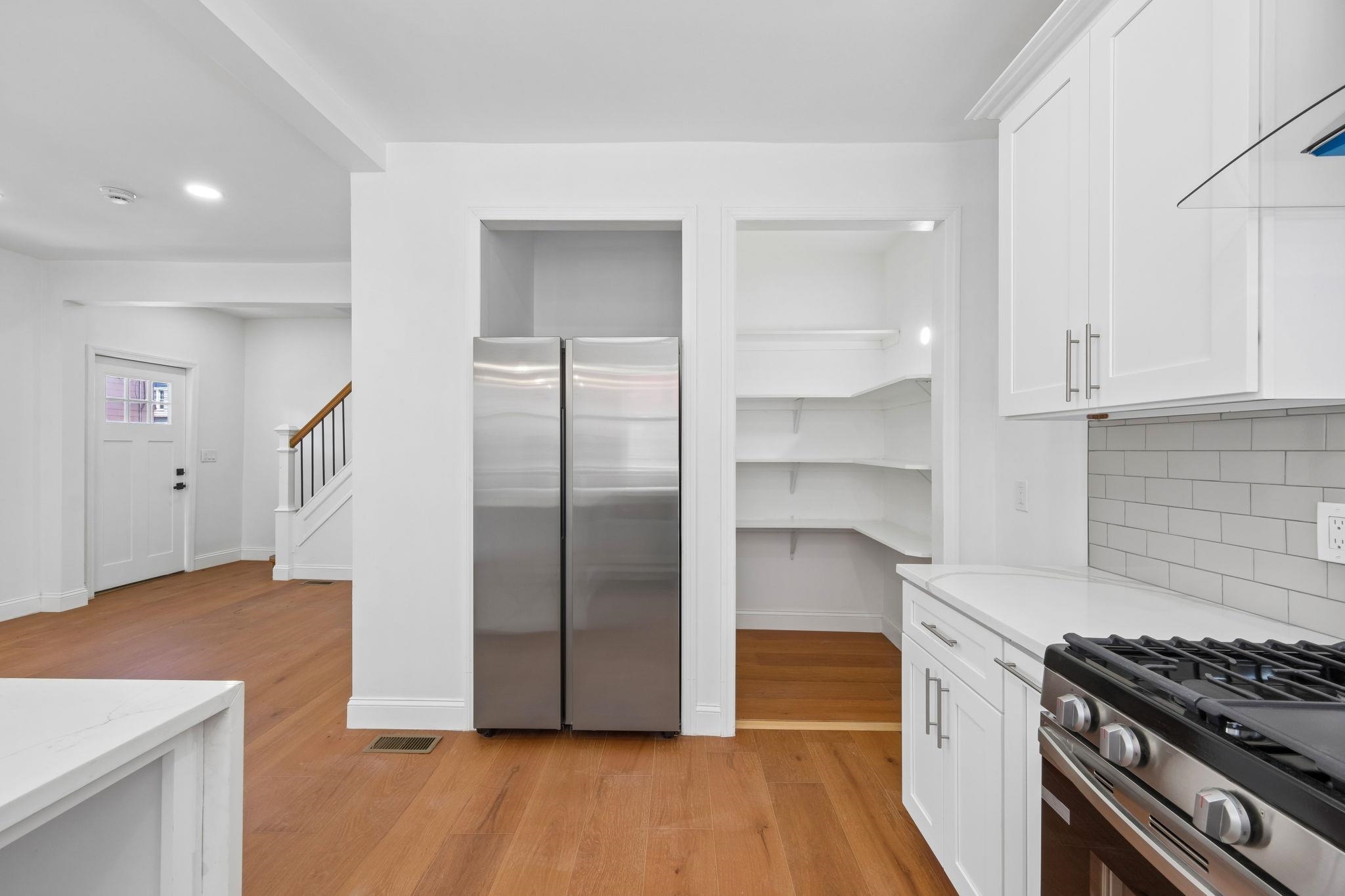 42 PASSAIC AVE - Photo 5