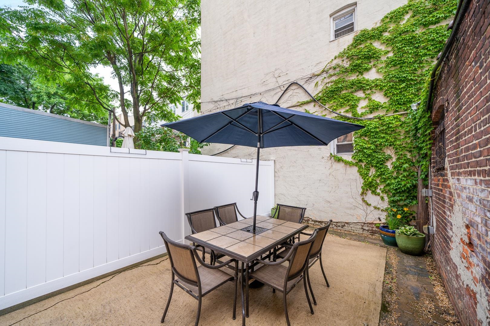 232 PARK AVE - Photo 1