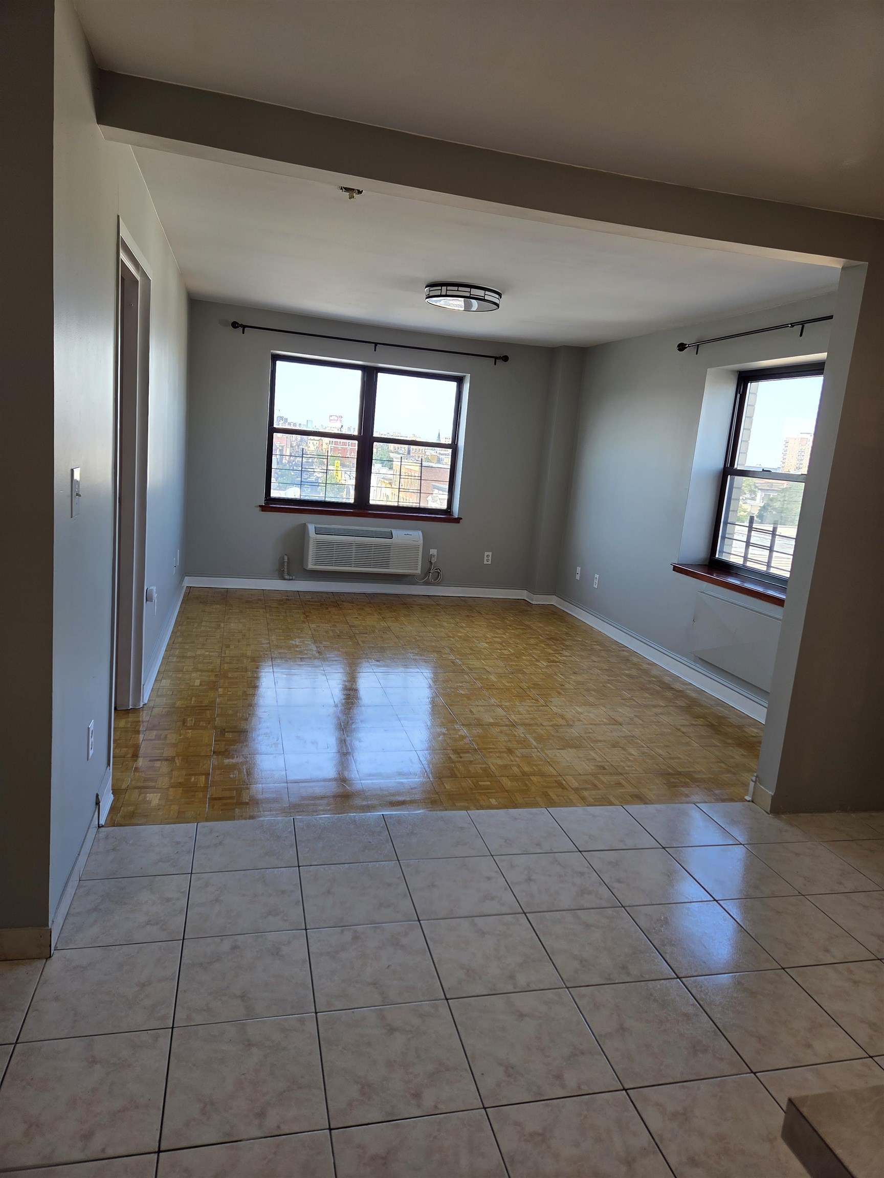 2401 BERGENLINE AVE - Photo 3