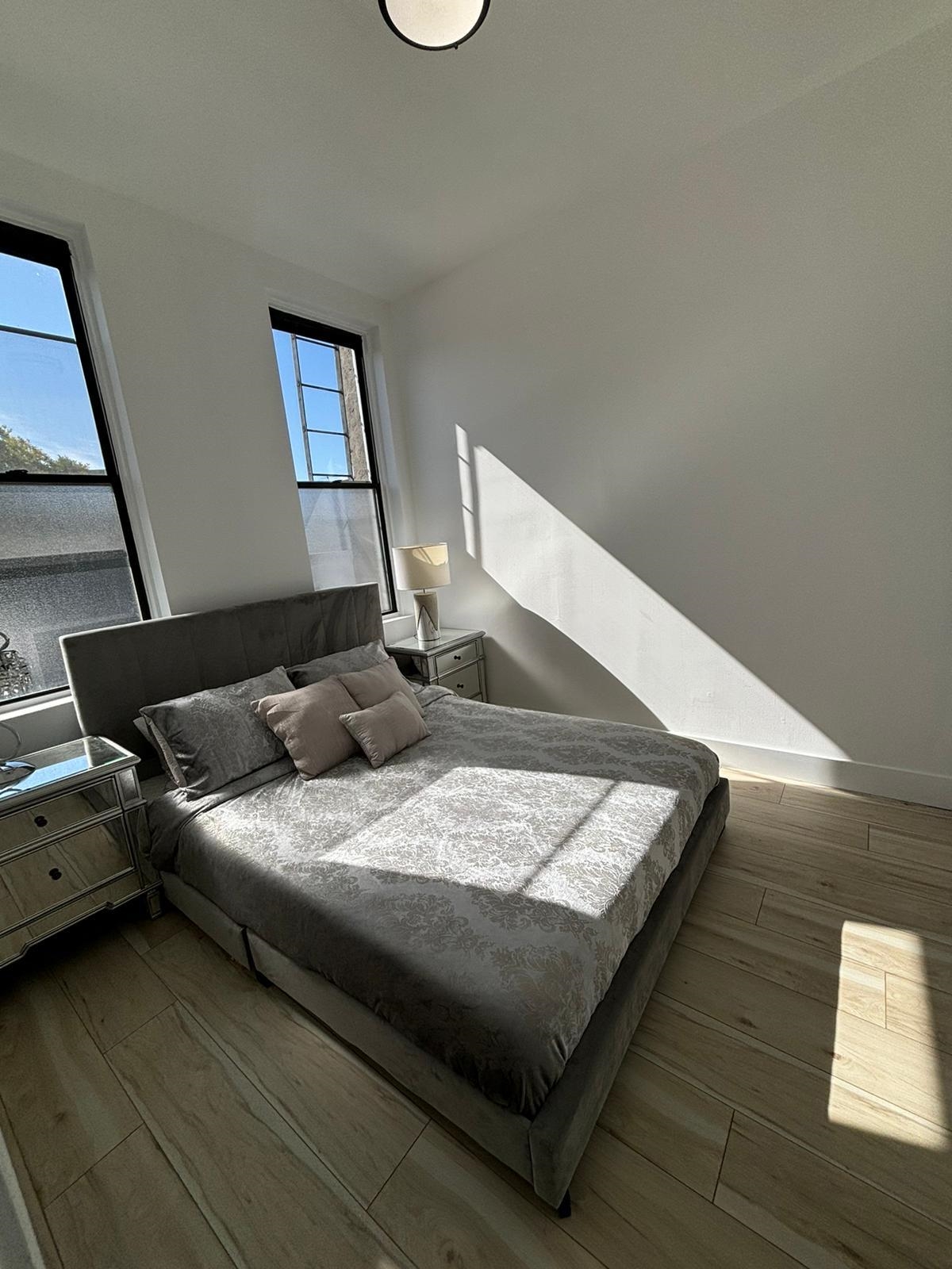 301 3RD ST - Photo 5