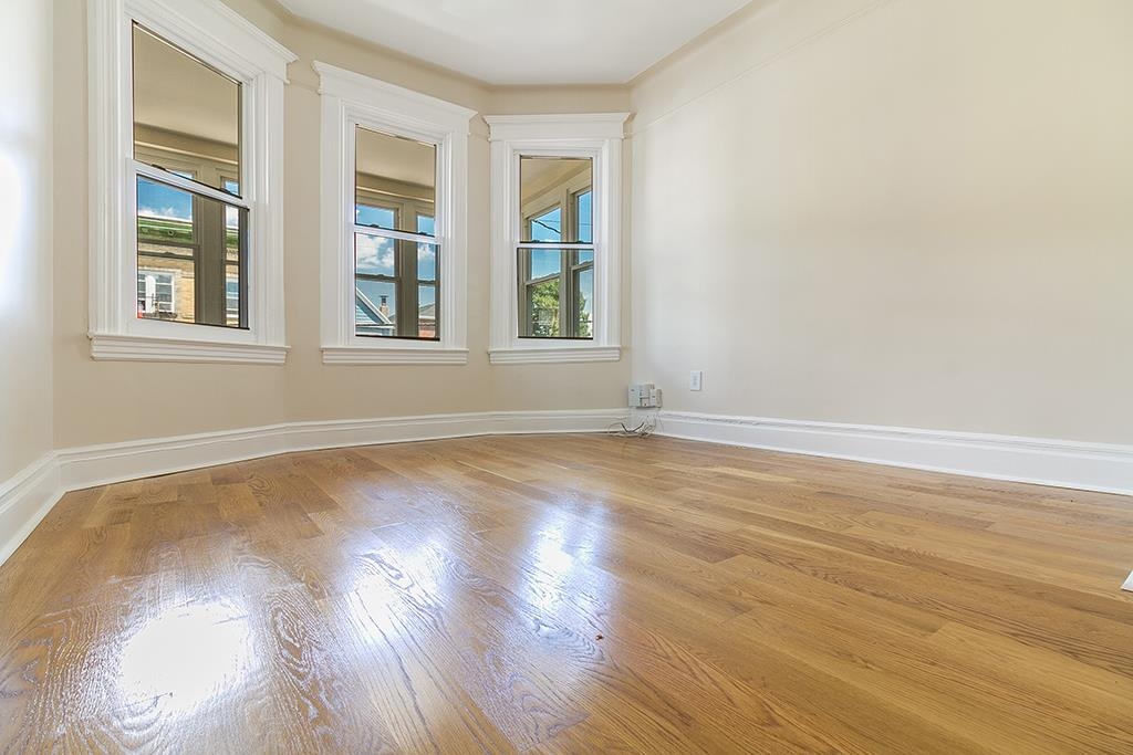 124 WEST 54TH ST - Photo 2