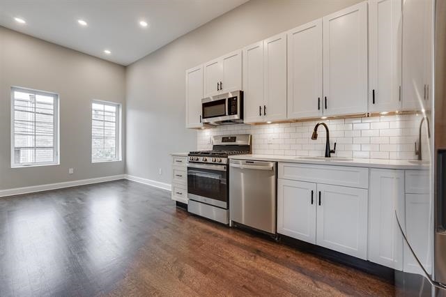 130 WEST SIDE AVE - Photo 4