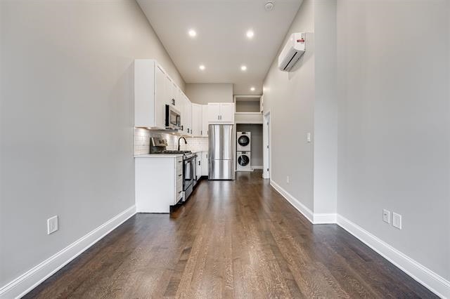 130 WEST SIDE AVE - Photo 5
