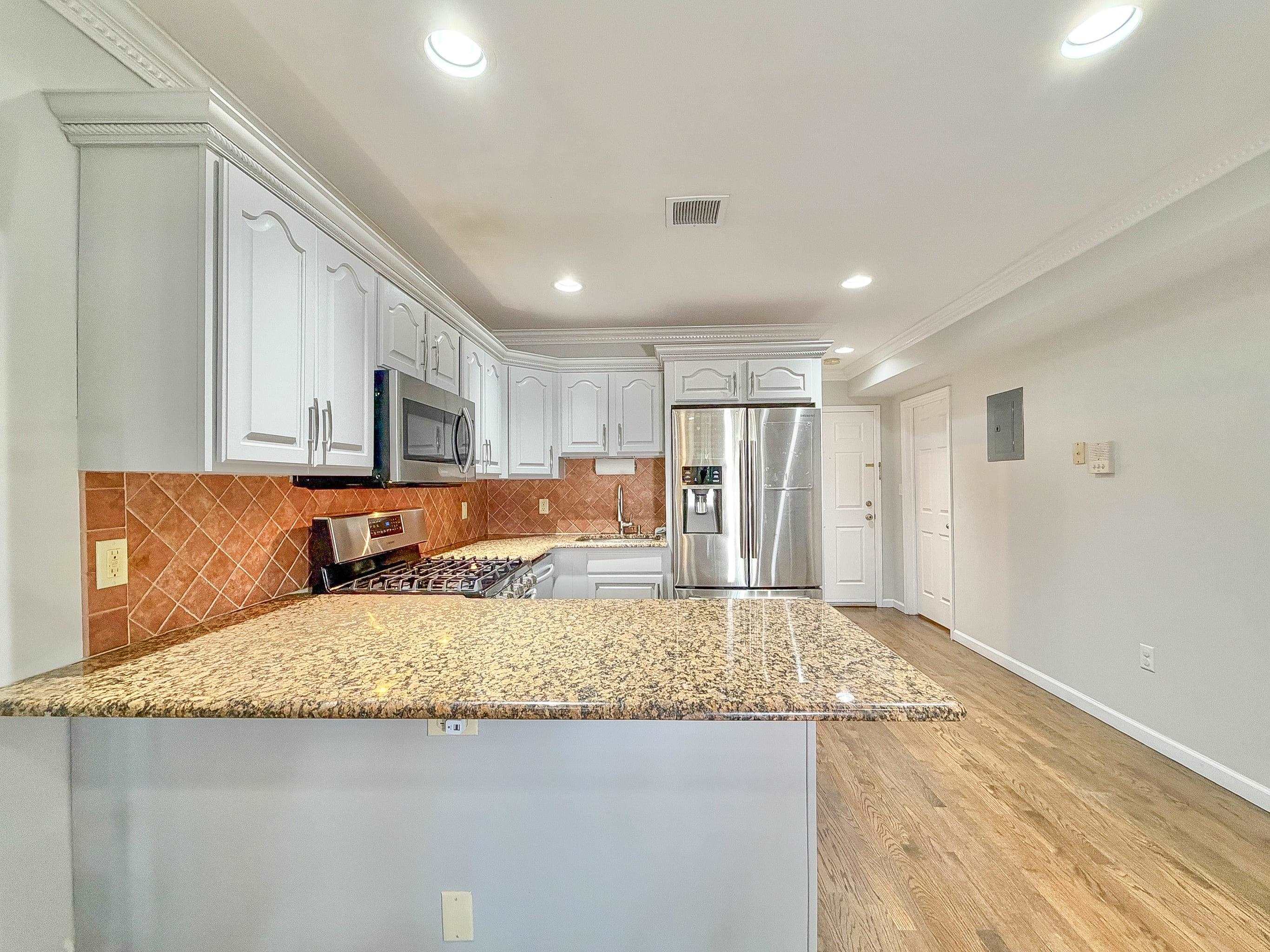 15 JEFFERSON AVE - Photo 5