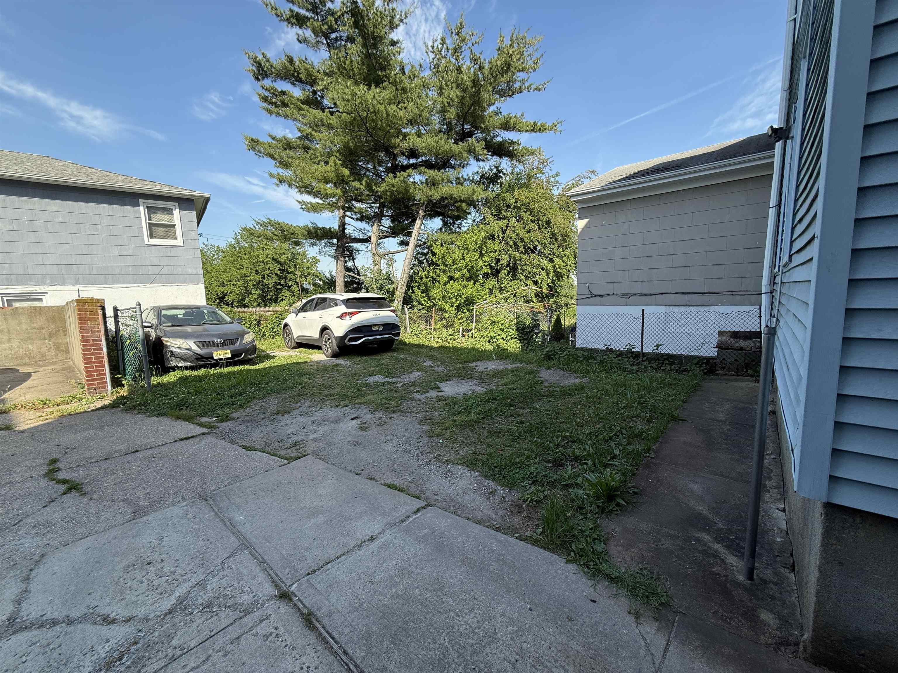 12 EAST BIDWELL AVE - Photo 2