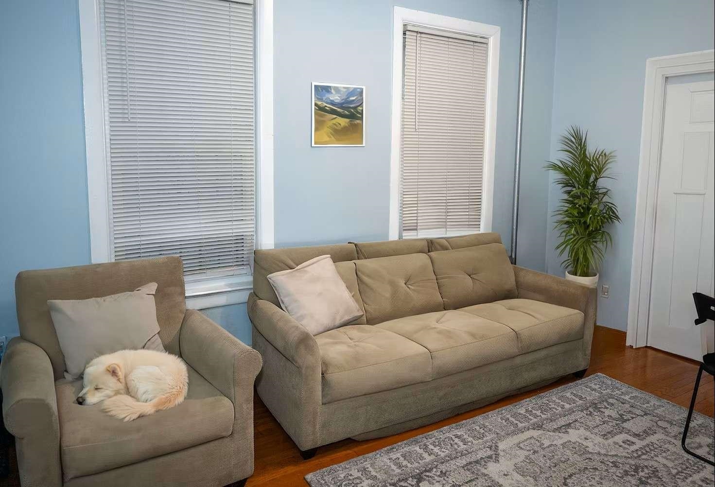 30 LOGAN AVE - Photo 3