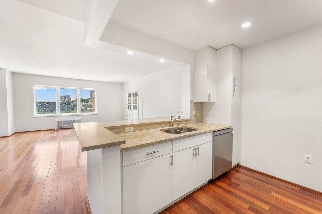 2305 CITY PL - Photo 5