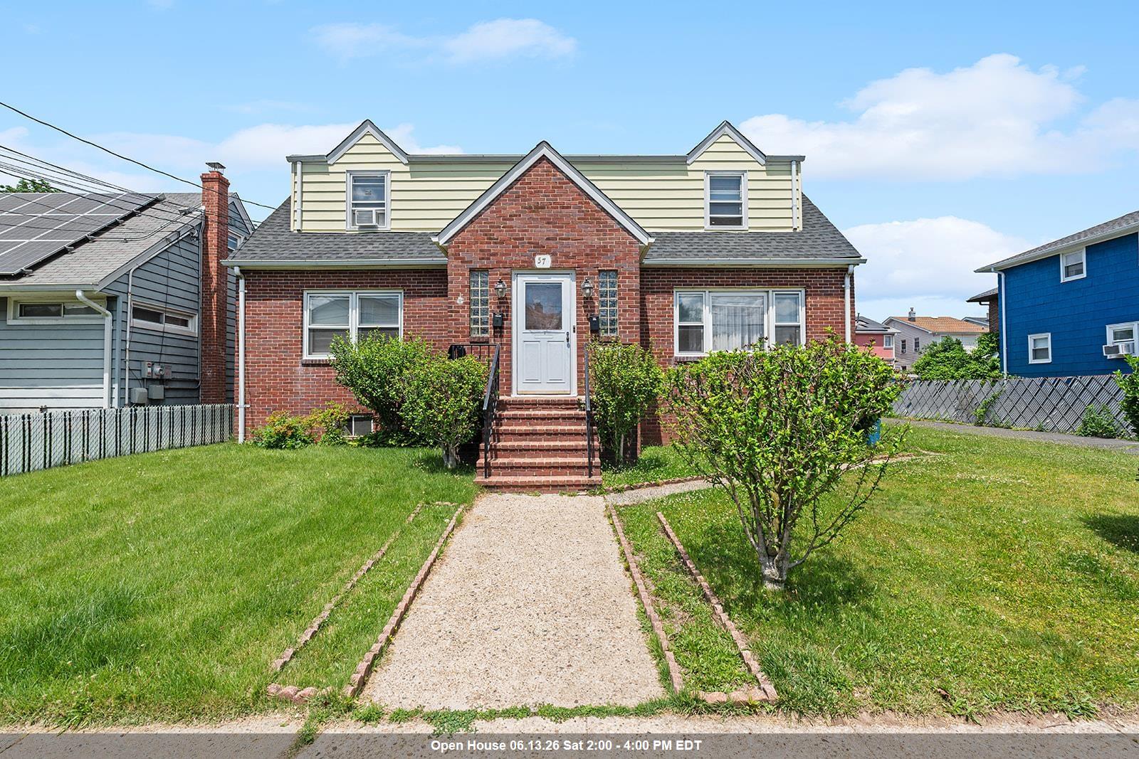 57 DEVON ST - Photo 1