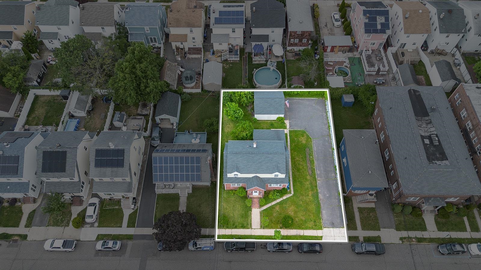 57 DEVON ST - Photo 4