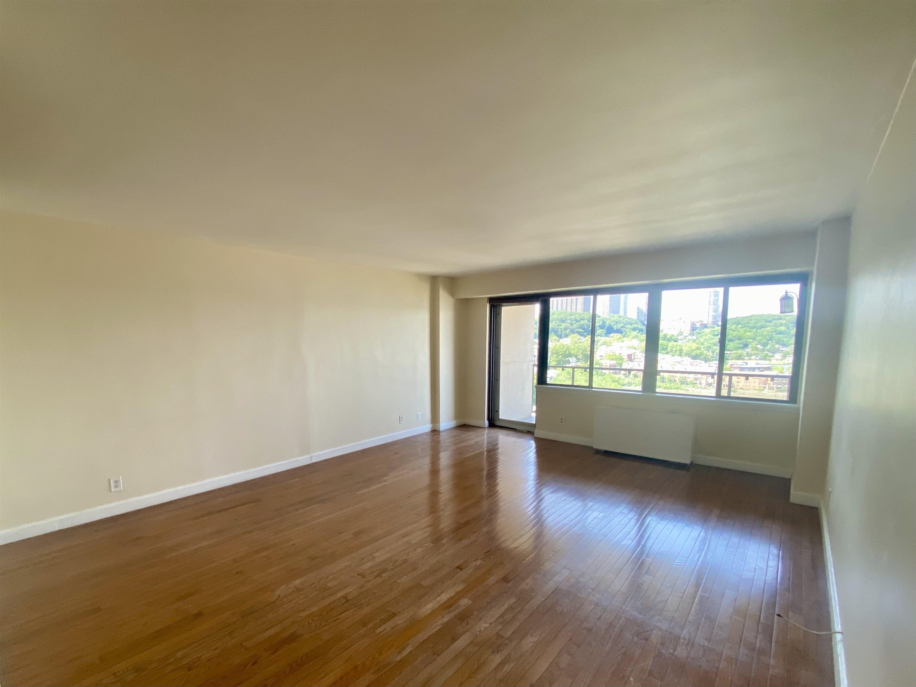 1203 RIVER RD - Photo 5
