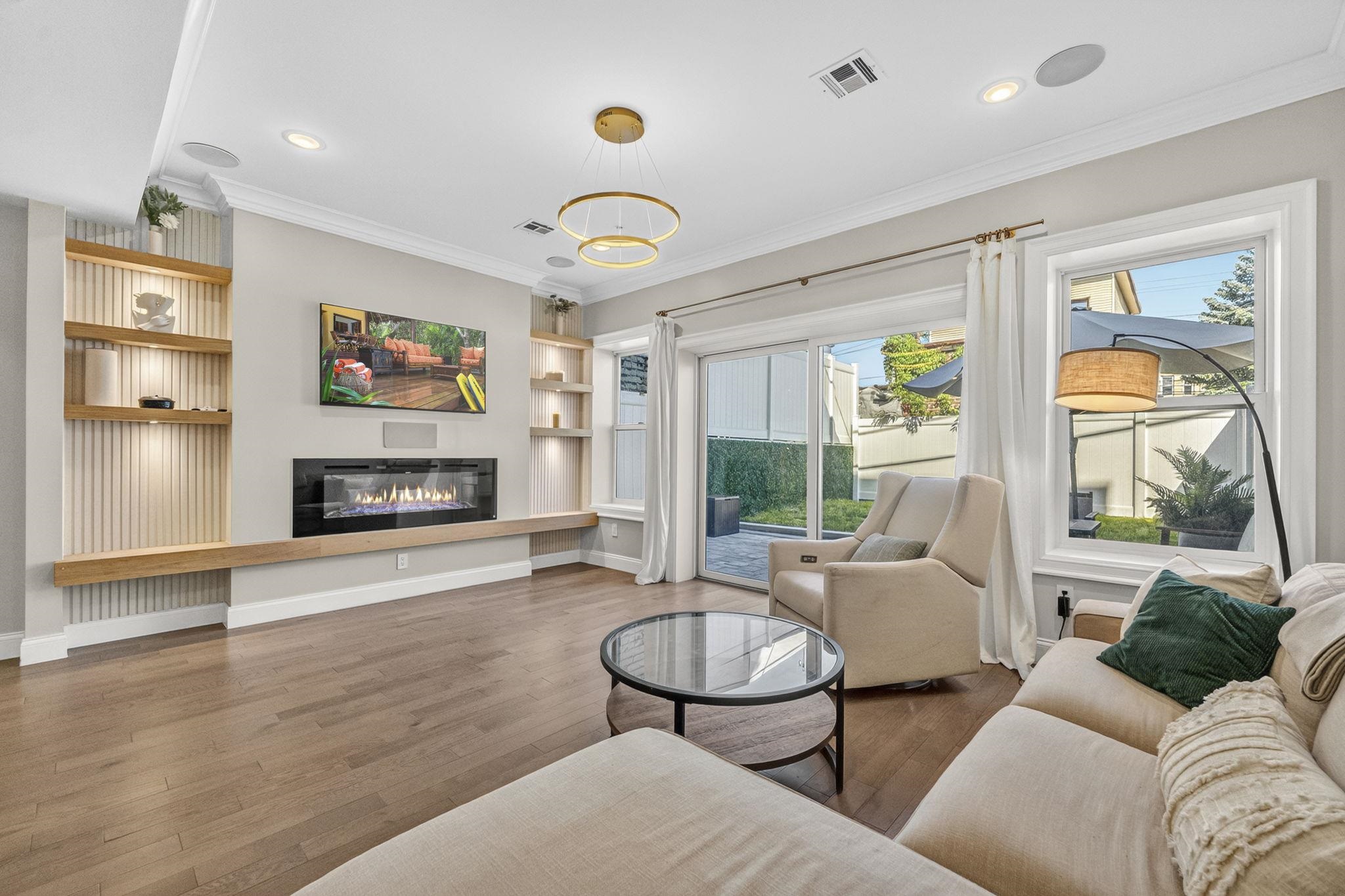 414 NEW YORK AVE - Photo 3